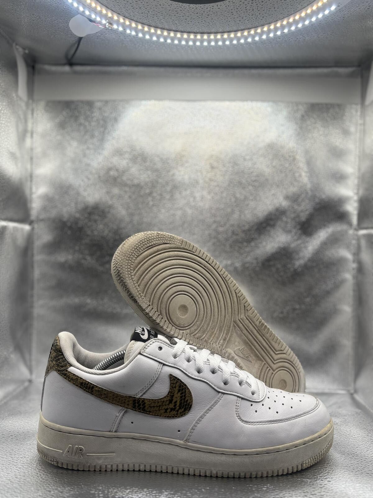 Nike Nike Air Force 1 low ivory snake Size US 10.5 / EU 43-44 - 1 Thumbnail