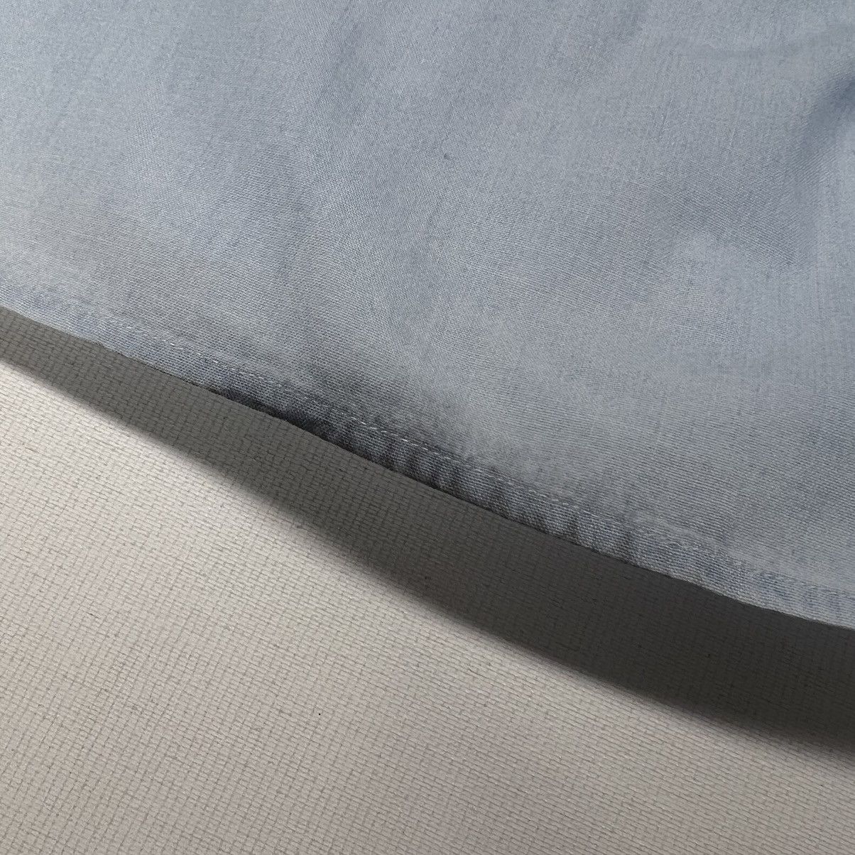 Tommy Hilfiger × Vintage VTG Tommy Hilfiger Button Down Shirt White Blue Faded Size US L / EU 52-54 / 3 - 16 Thumbnail