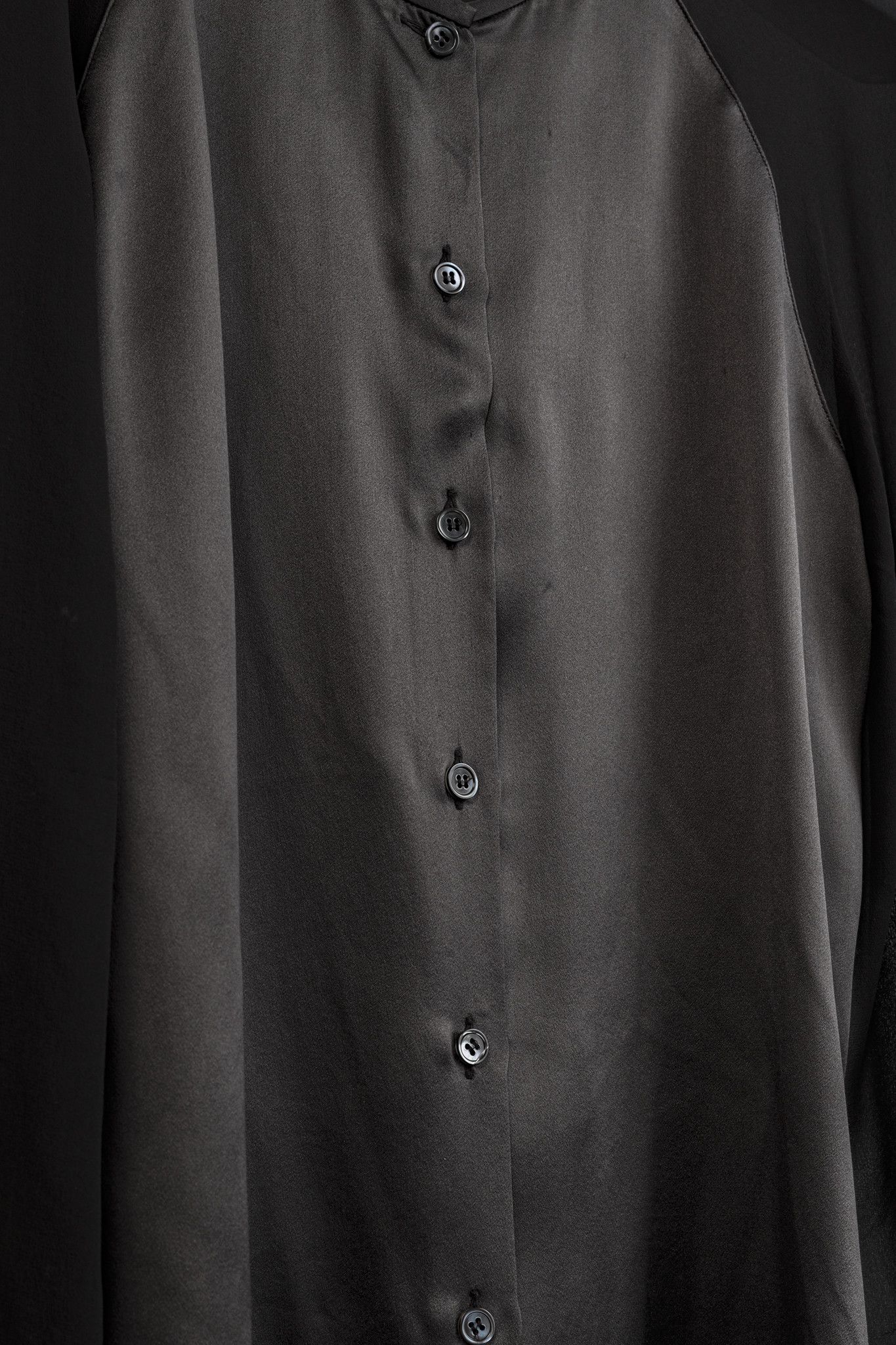 Armani Collezioni Armani Collezioni Raglan Sleeve Grey Silk Blouse Size L / US 10 / IT 46 - 7 Thumbnail