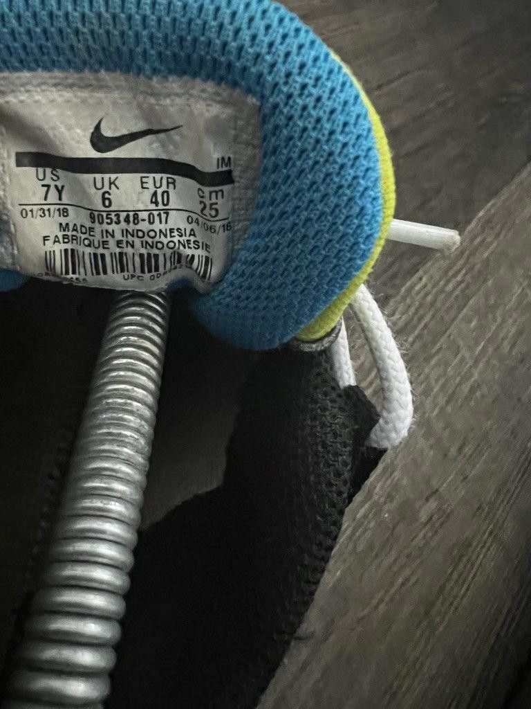 Nike NIKE • Air Max 95 "2019 Wolf Grey" (7M) Size US 7 / EU 40 - 5 Thumbnail