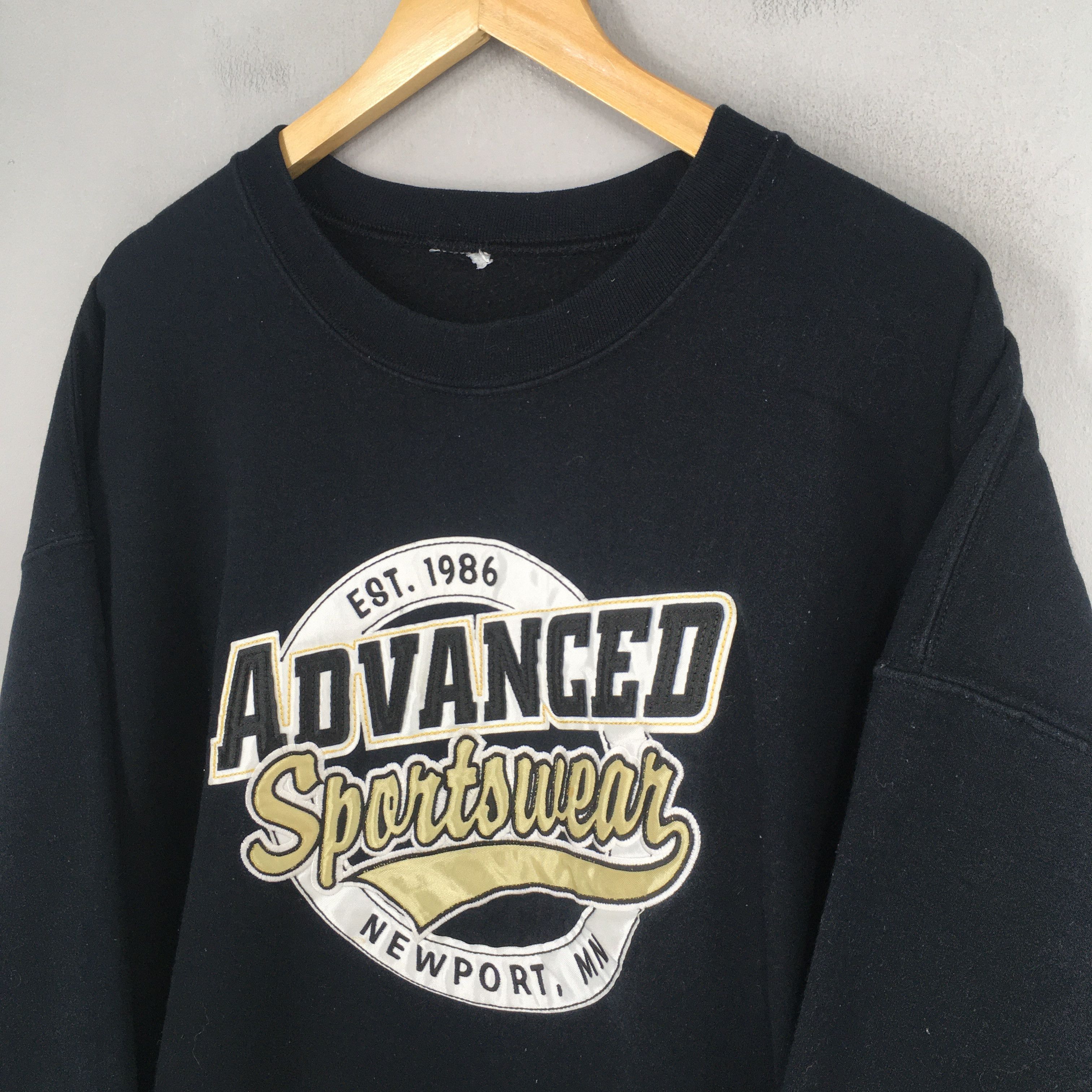 Vintage Vintage 90s Newport City Minnesota Sweatshirt XXLarge Size US XXL / EU 58 / 5 - 3 Thumbnail