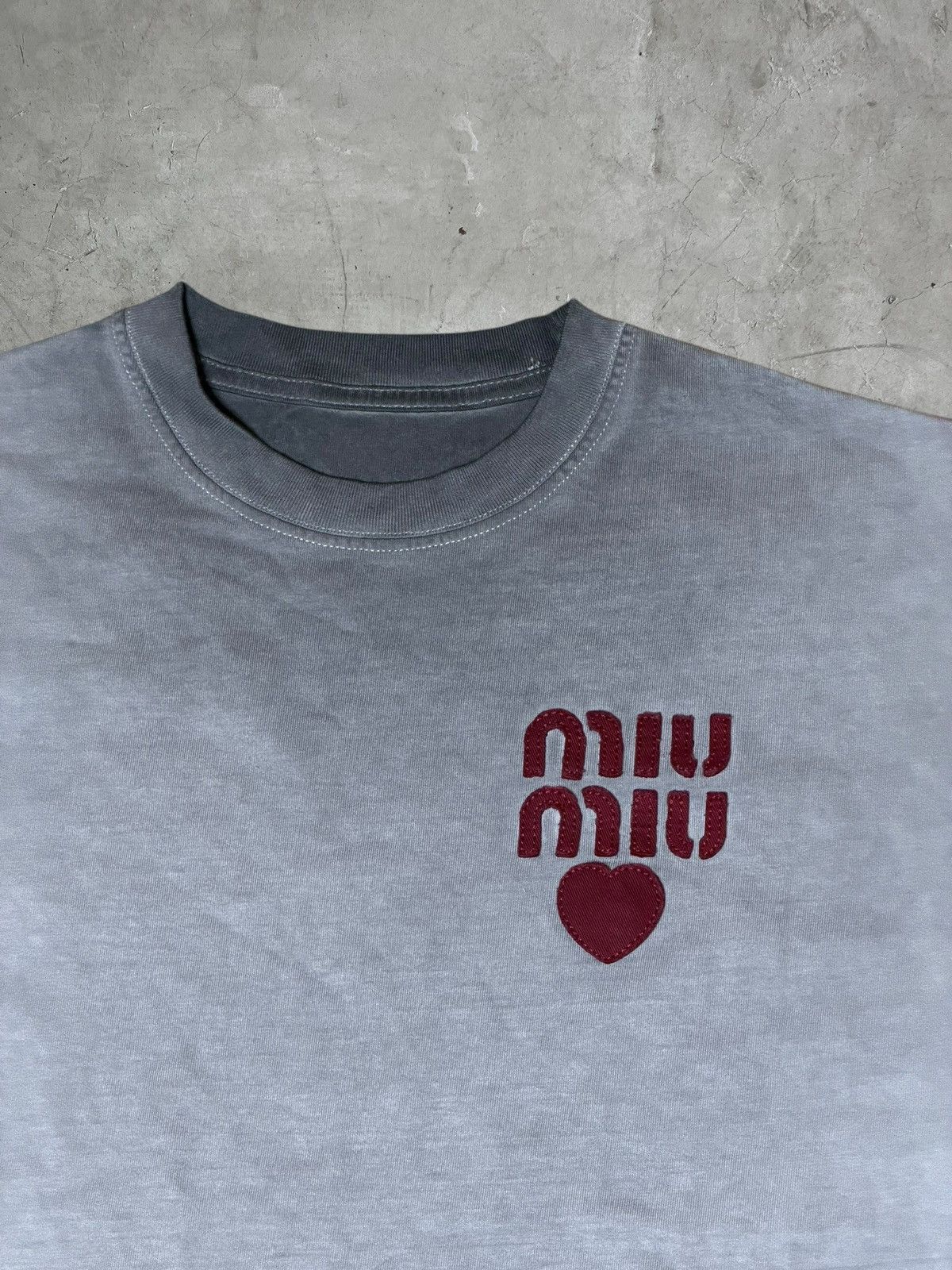 Miu Miu Miu Miu Faded Logo Tee Size US M / EU 48-50 / 2 - 5 Thumbnail