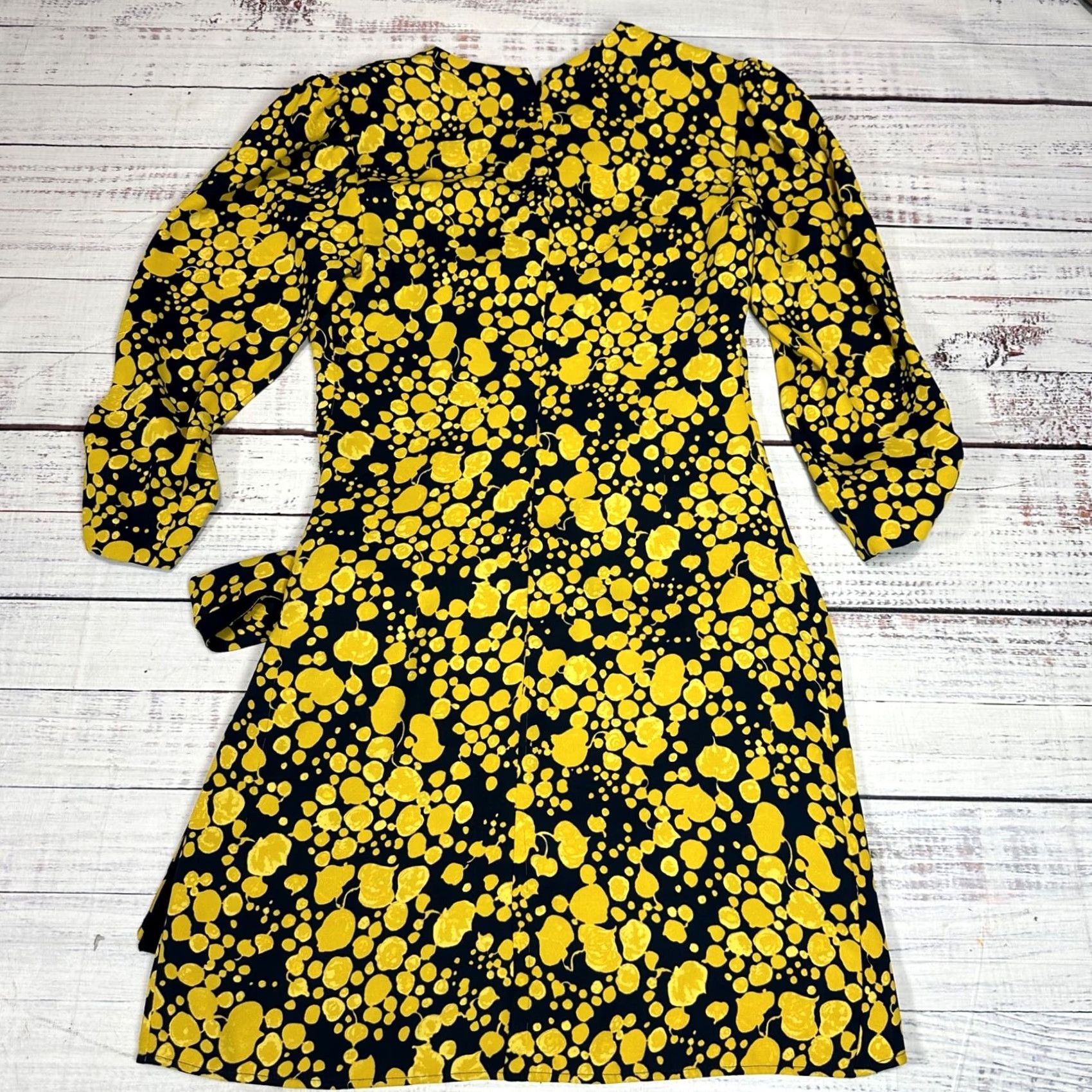 Victoria Beckham Victoria Beckham Mini Dress 3/4 Sleeve Faux Wrap Sz 4 Yellow Blue Crepe Dress Women Size S / US 4 / IT 40 - 5 Thumbnail