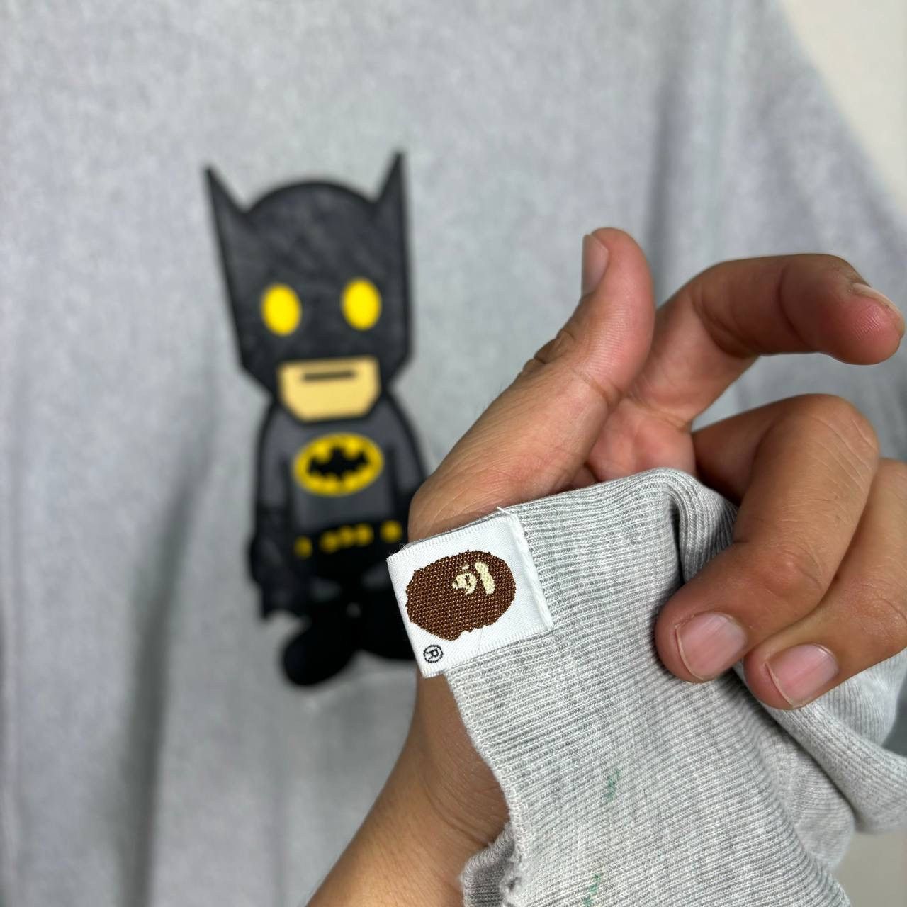 Bape Vintage A Bathing Ape BAPE x DC Comics Batman Sweatshirt Size US L / EU 52-54 / 3 - 4 Thumbnail
