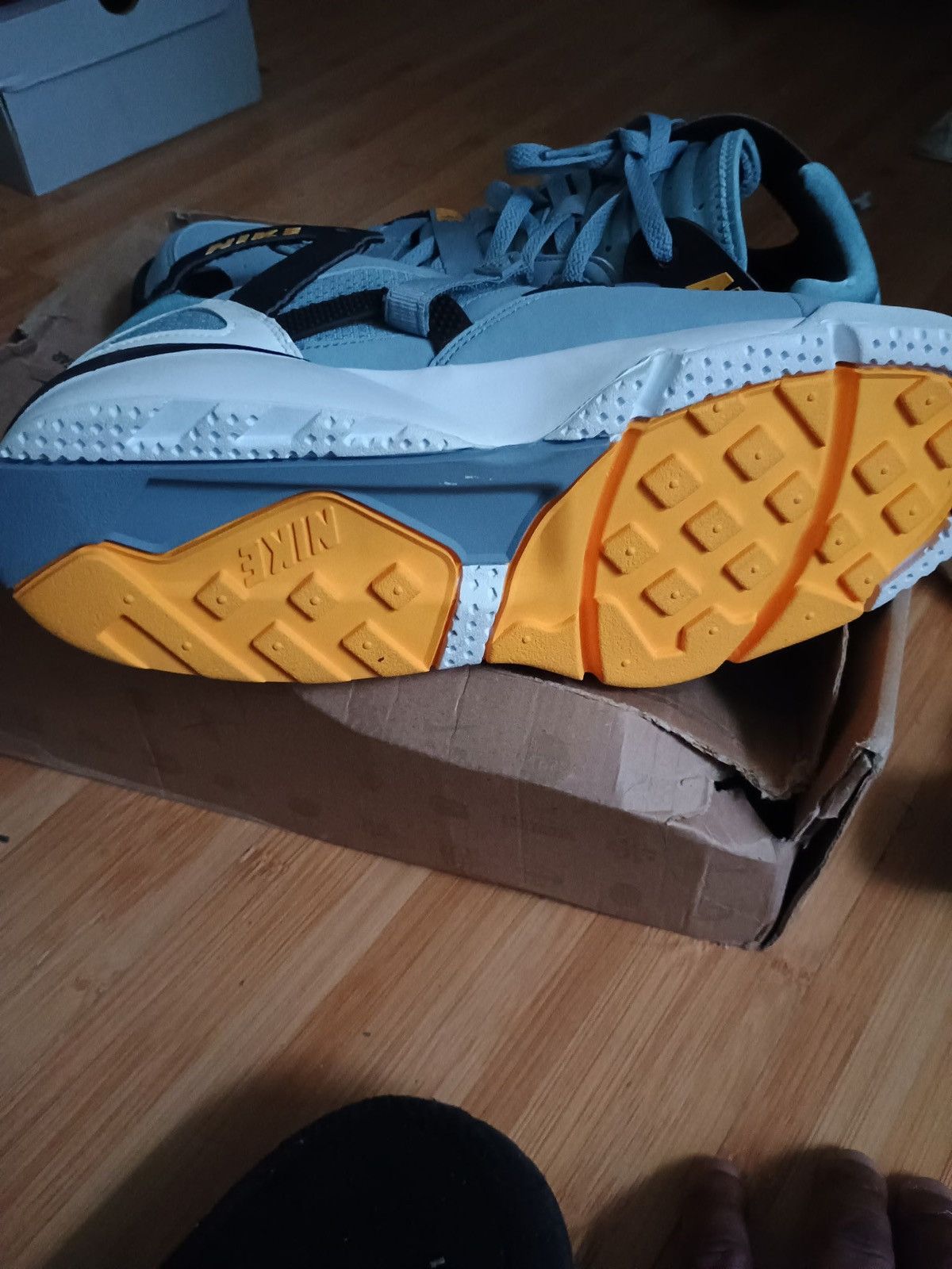 Nike × Vintage air trainer max 91 grey yellow black Size US 12 / EU 45 - 3 Thumbnail