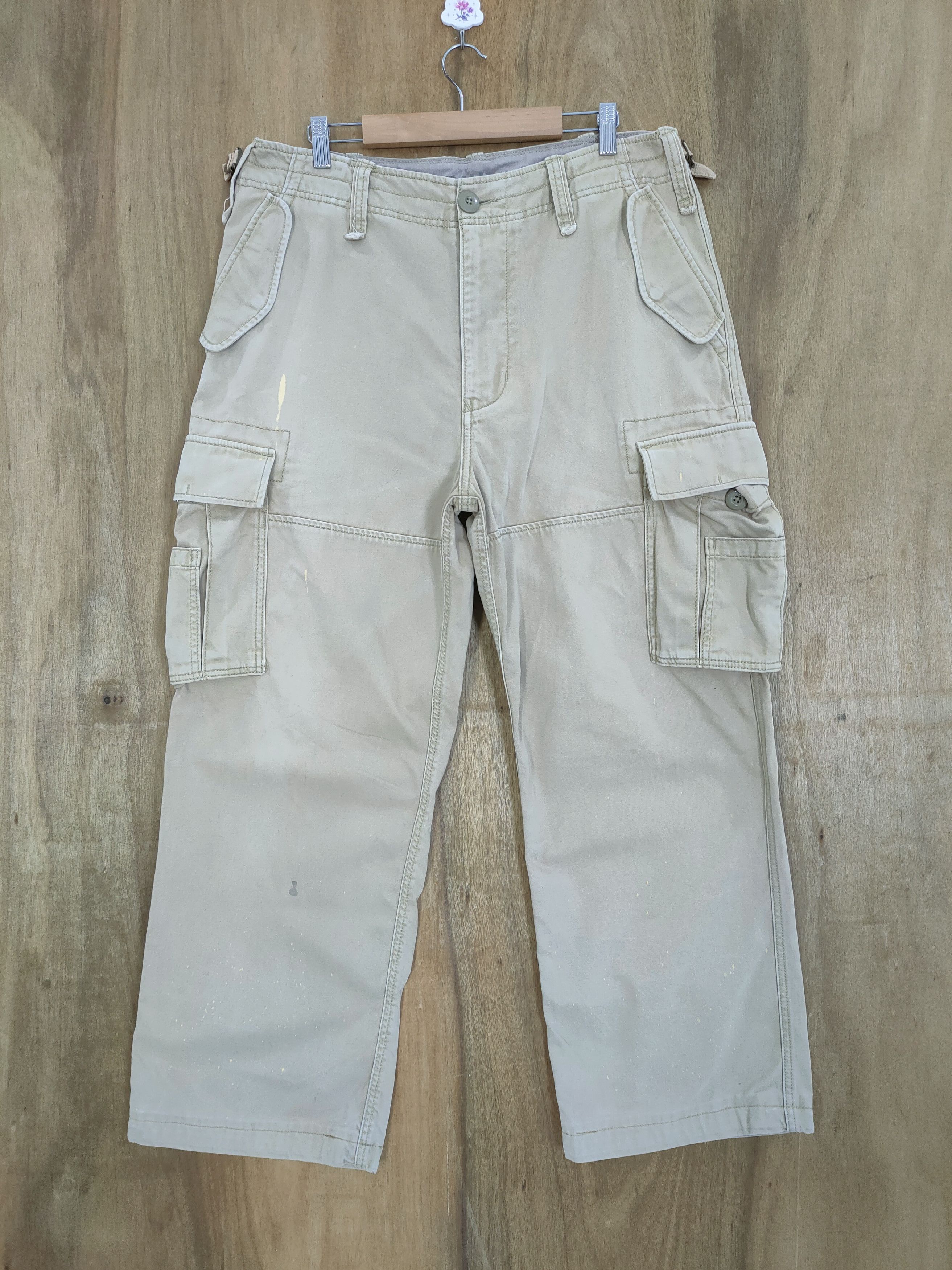 Levi's Vintage Clothing VINTAGE LEVI'S BAGGY CARGO PANTS Size US 35 - 2 Thumbnail