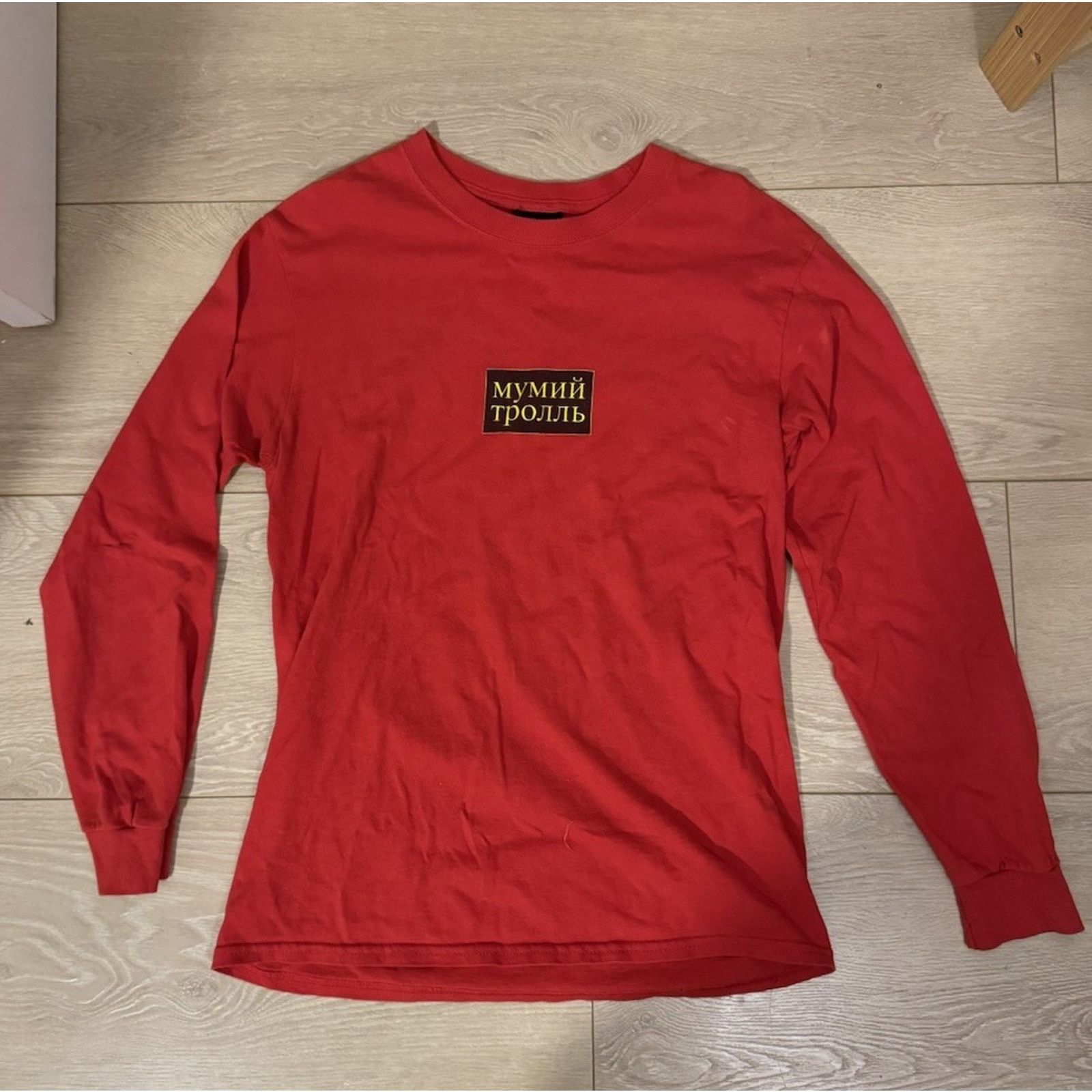 Gosha Rubchinskiy Gosha Rubchinskiy Mumiy Troll Red Longsleeve 2017 Size US S / EU 44-46 / 1 - 1 Thumbnail