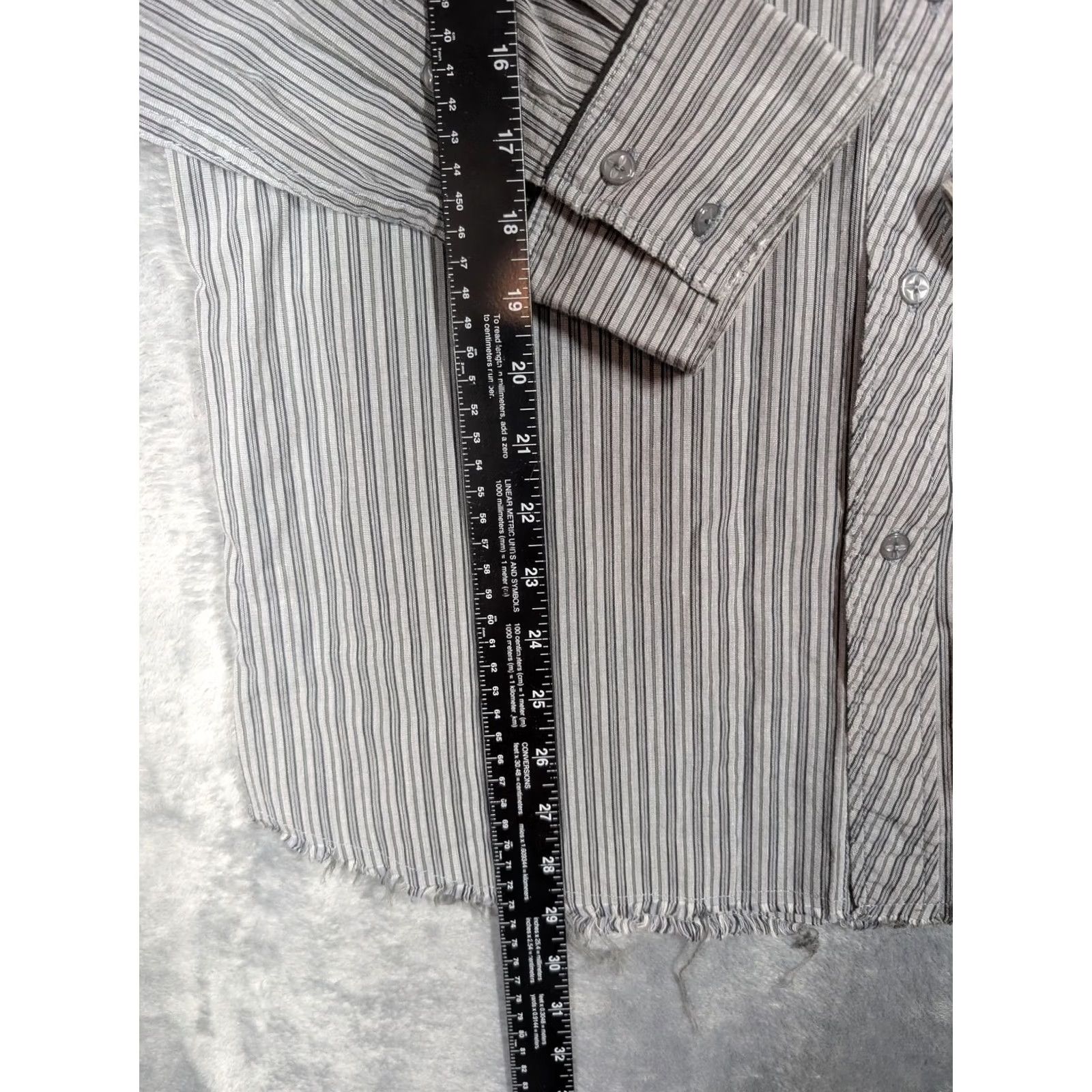 Roar Roar Shirt Mens L Gray Stripe Embroidered Eagle Western Button Up Size US L / EU 52-54 / 3 - 2 Thumbnail