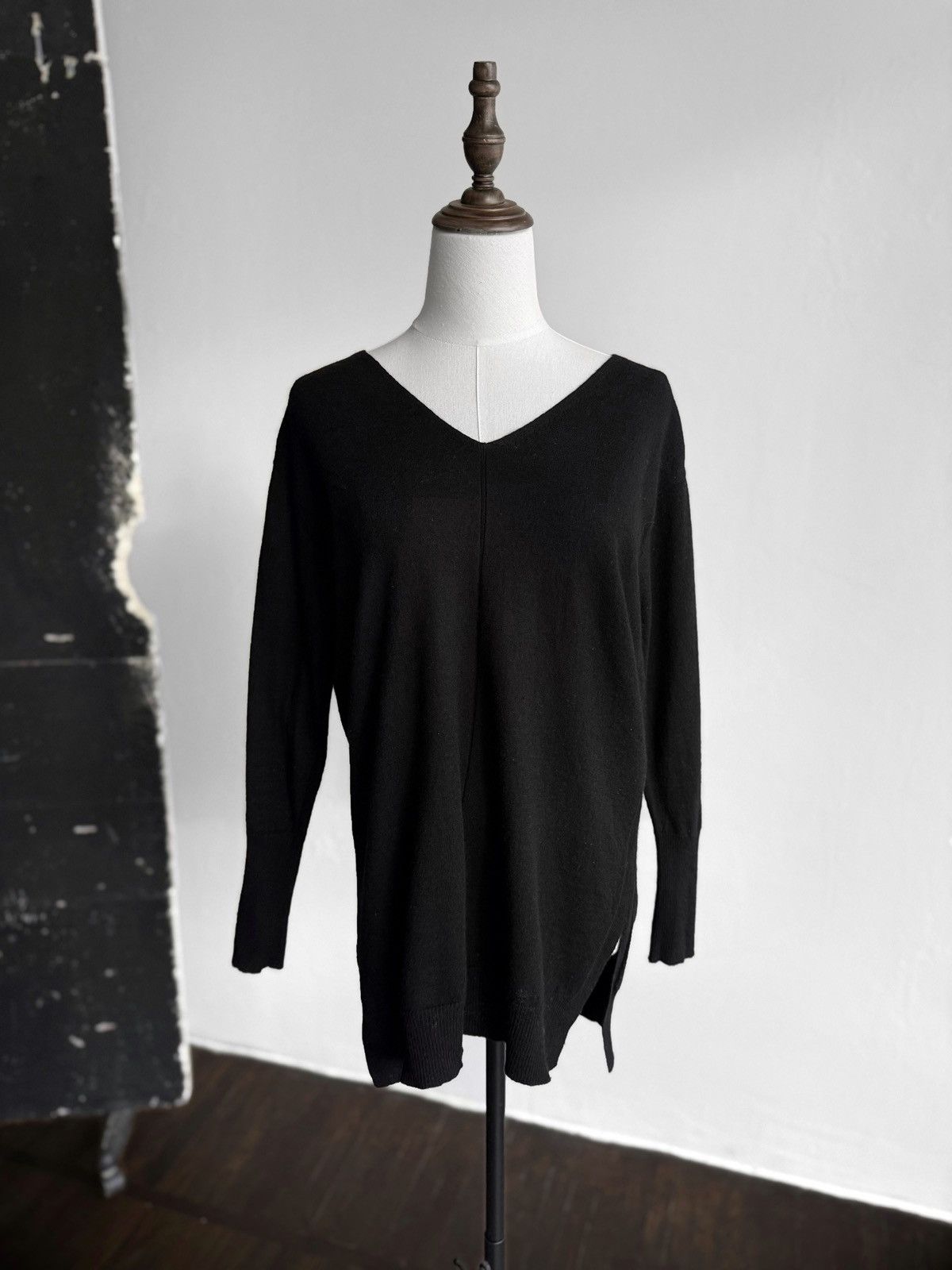 BIMBA Y LOLA Bimba Y Lola Womens V-Neck High Low Hem Pullover Sweater Size S / US 4 / IT 40 - 1 Thumbnail