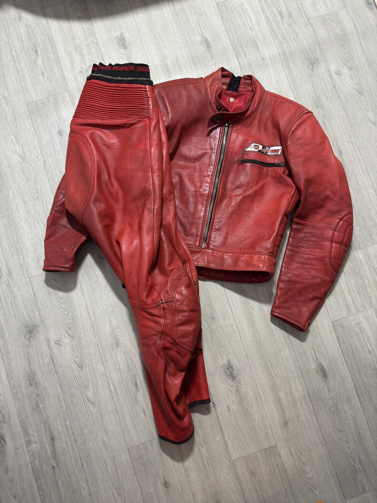 Dainese Vintage Dainese Moto Racing Leather Suit Size US L / EU 52-54 / 3 - 1 Thumbnail