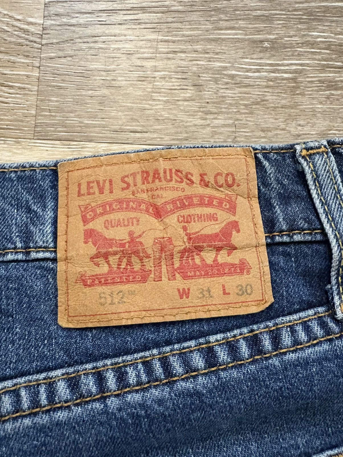 Levi's Levi’s 501 blue wash distressed denim Size US 31 - 3 Thumbnail