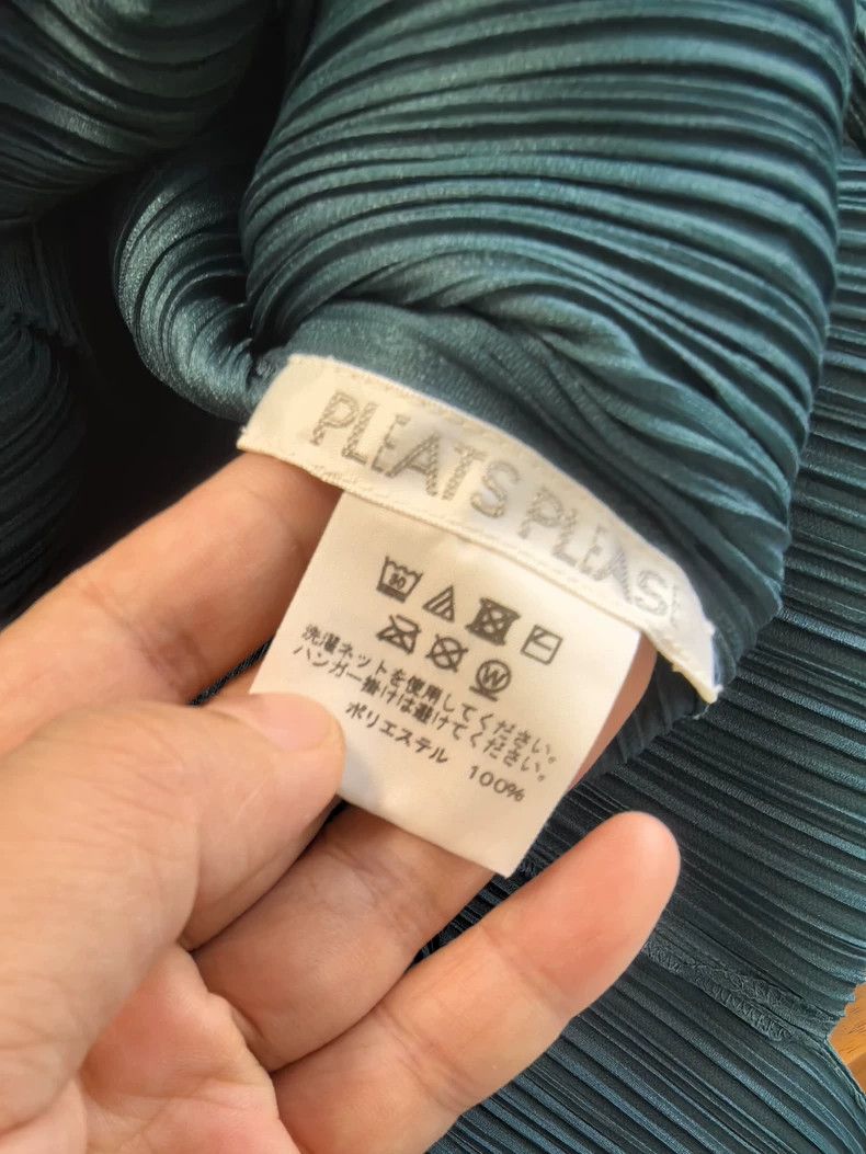 Issey Miyake Issey Miyake size:one size Green pleated short-sleeved shi Size XS / US 0-2 / IT 36-38 - 3 Thumbnail