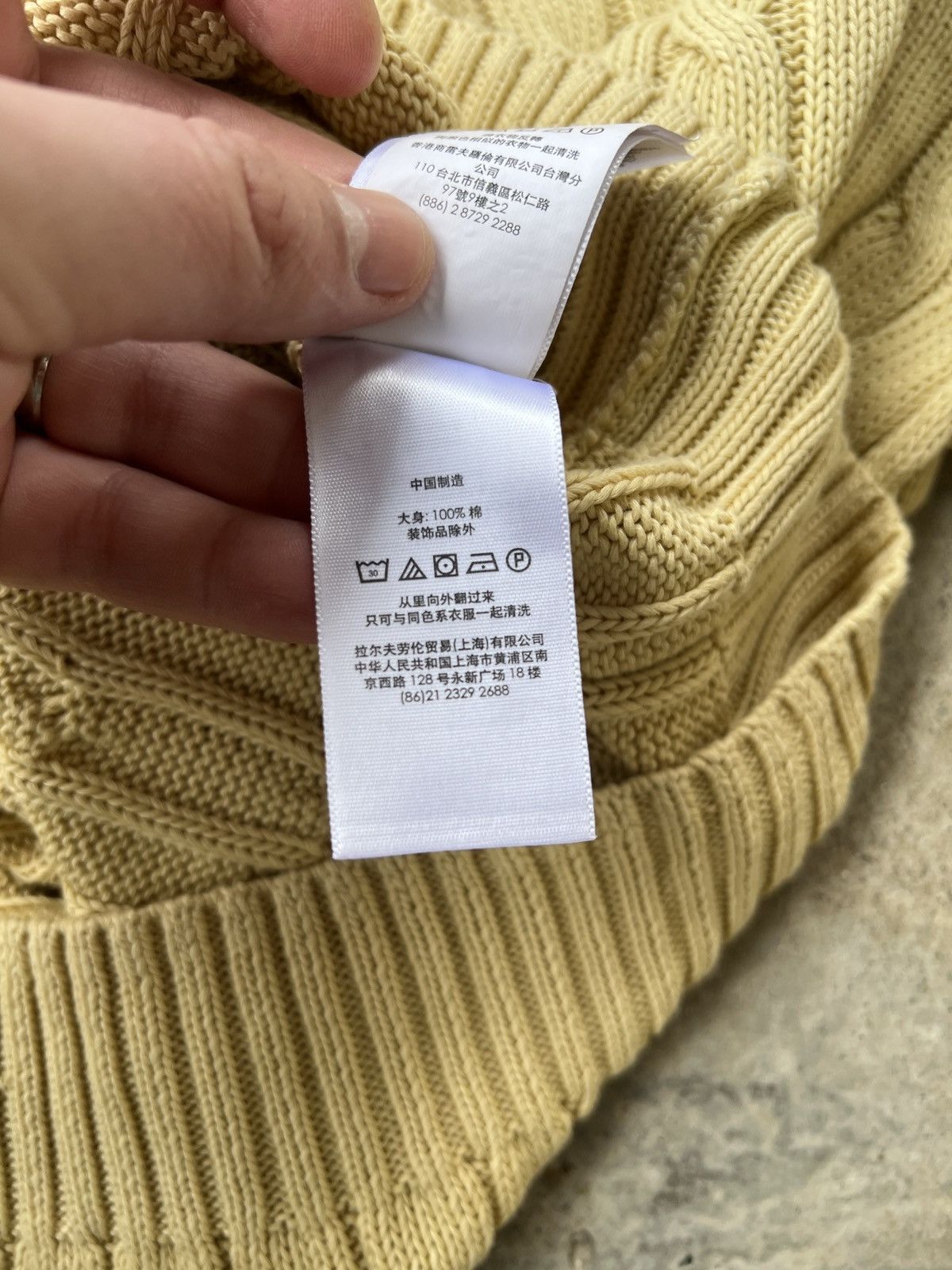 Polo Ralph Lauren Polo Ralph Lauren Cable Knit Sweater Size L / US 10 / IT 46 - 10 Thumbnail