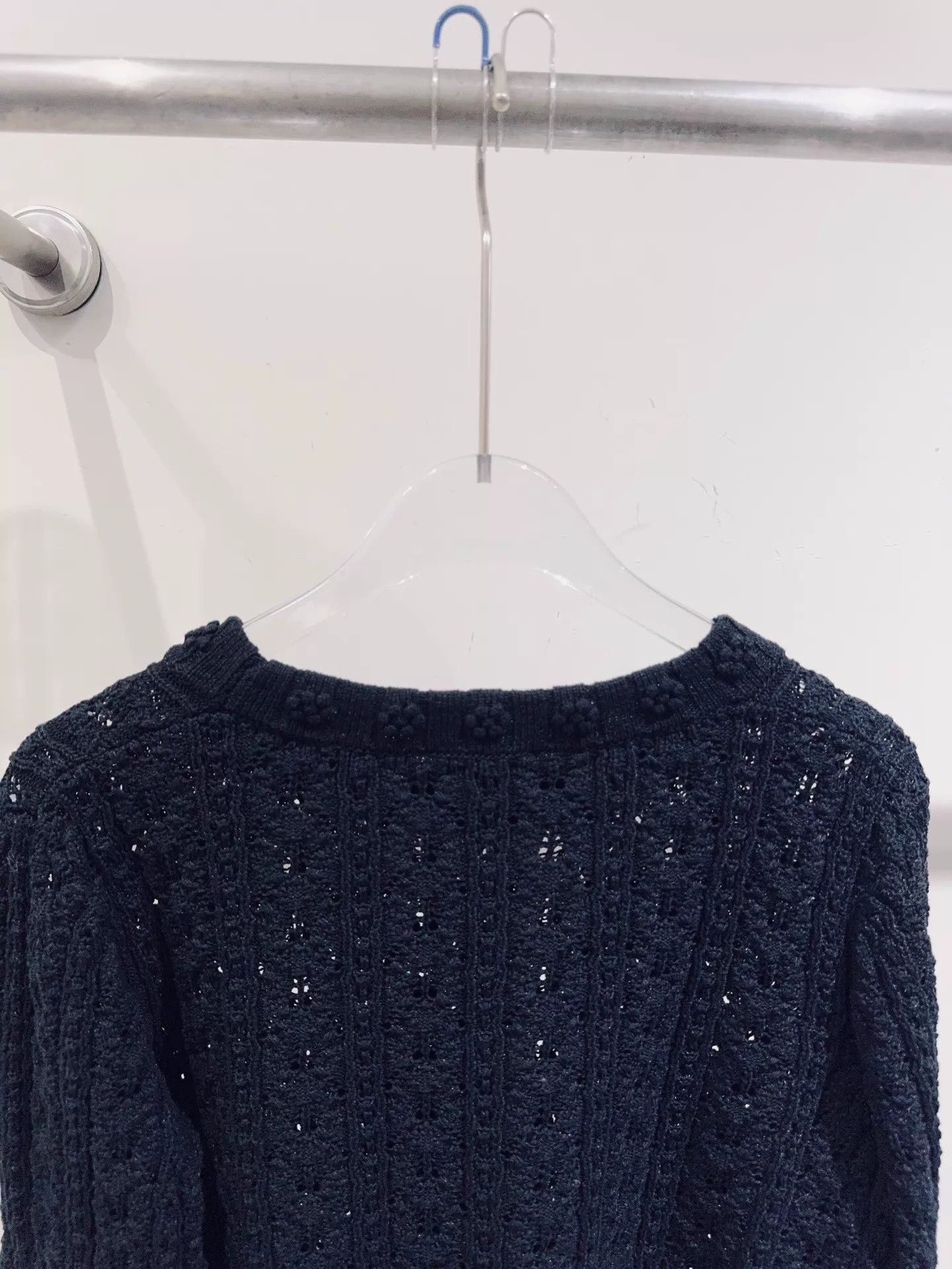 Chanel Chanel 24P Embossed Camellia Black Knit Top 38 Size S / US 4 / IT 40 - 4 Thumbnail