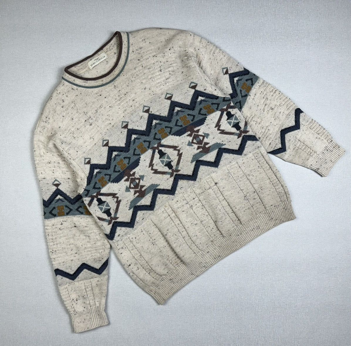 Japanese Brand × Marks & Spencer × Vintage Men’s Vintage Marks Spencer Crew Abstract Sweater size M Size US M / EU 48-50 / 2 - 1 Thumbnail