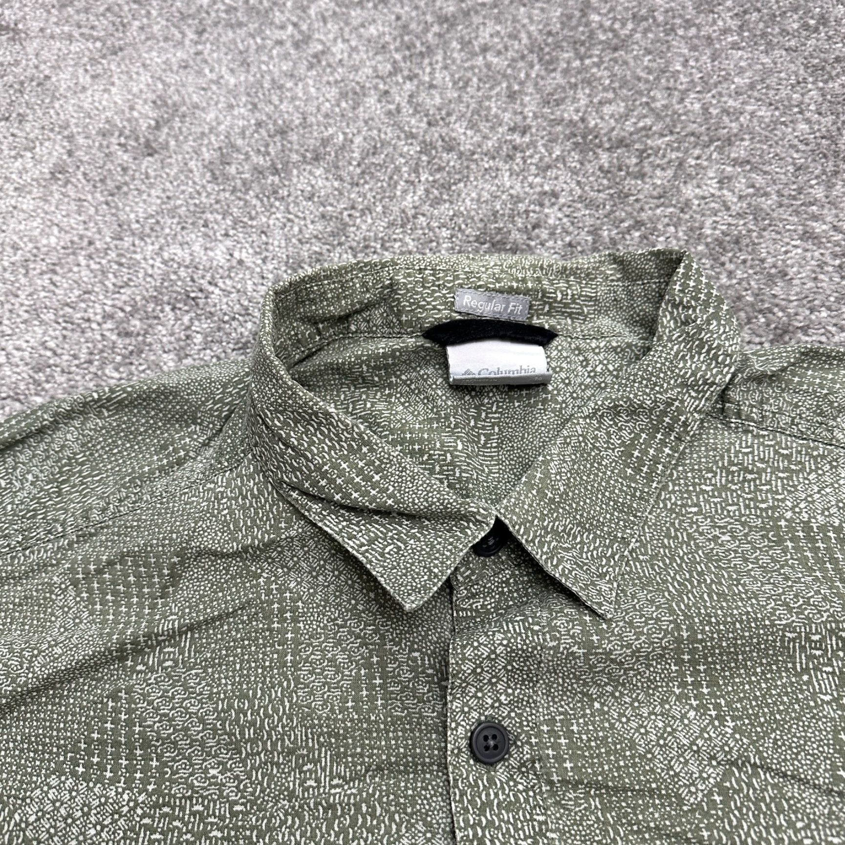 Vintage Columbia Button-Up Shirt Mens XL Green White Patterned Short Sleeve 100% Cotton Casual Outdoor Size US XL / EU 56 / 4 - 3 Thumbnail