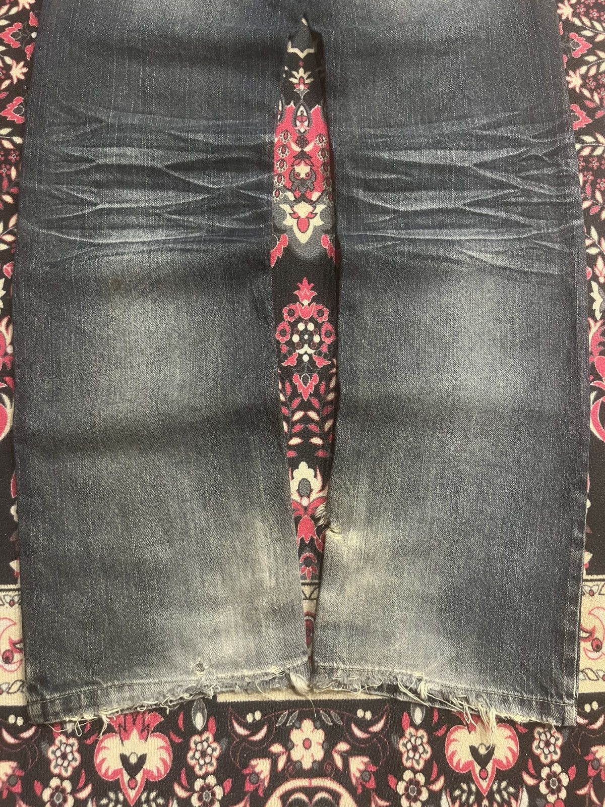 Undercover Vintage Japanese Brand Amore Puro Dark Whisker Frayed Jeans Size US 29 - 9 Thumbnail