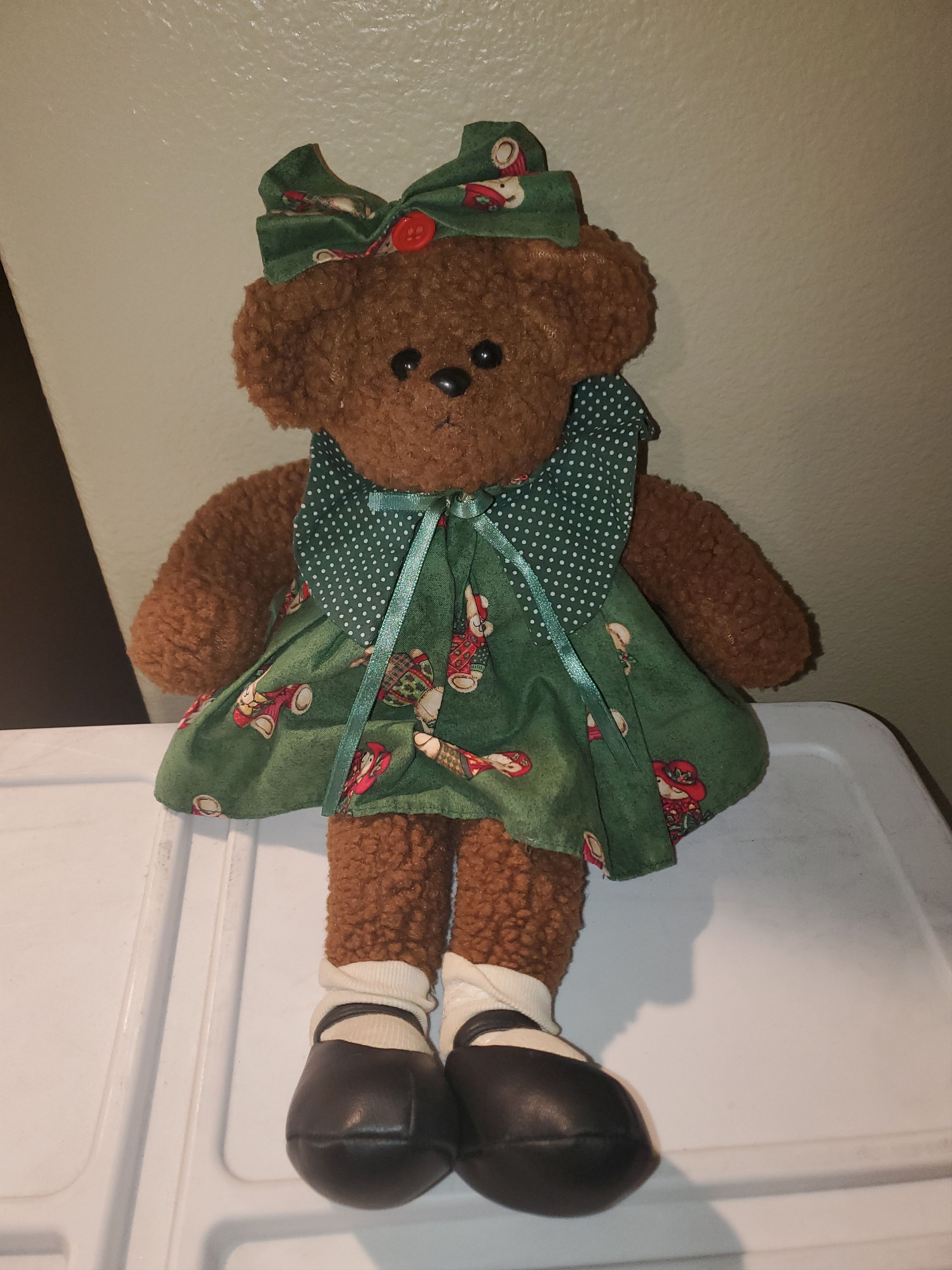 Vintage Vintage 1997 ANCO brand teddy bear w/ green dress + bow Size ONE SIZE - 5 Thumbnail