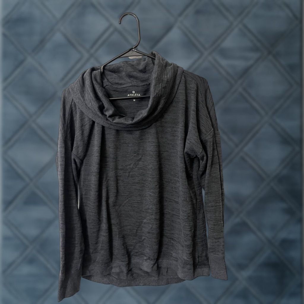 Athleta Athleta Sweatshirt Women M Gray Pullover Cowl Neck Activewear Knit Polyester Spandex 69114 Athletic Outdoor Womens Size M / US 6-8 / IT 42-44 - 1 Thumbnail