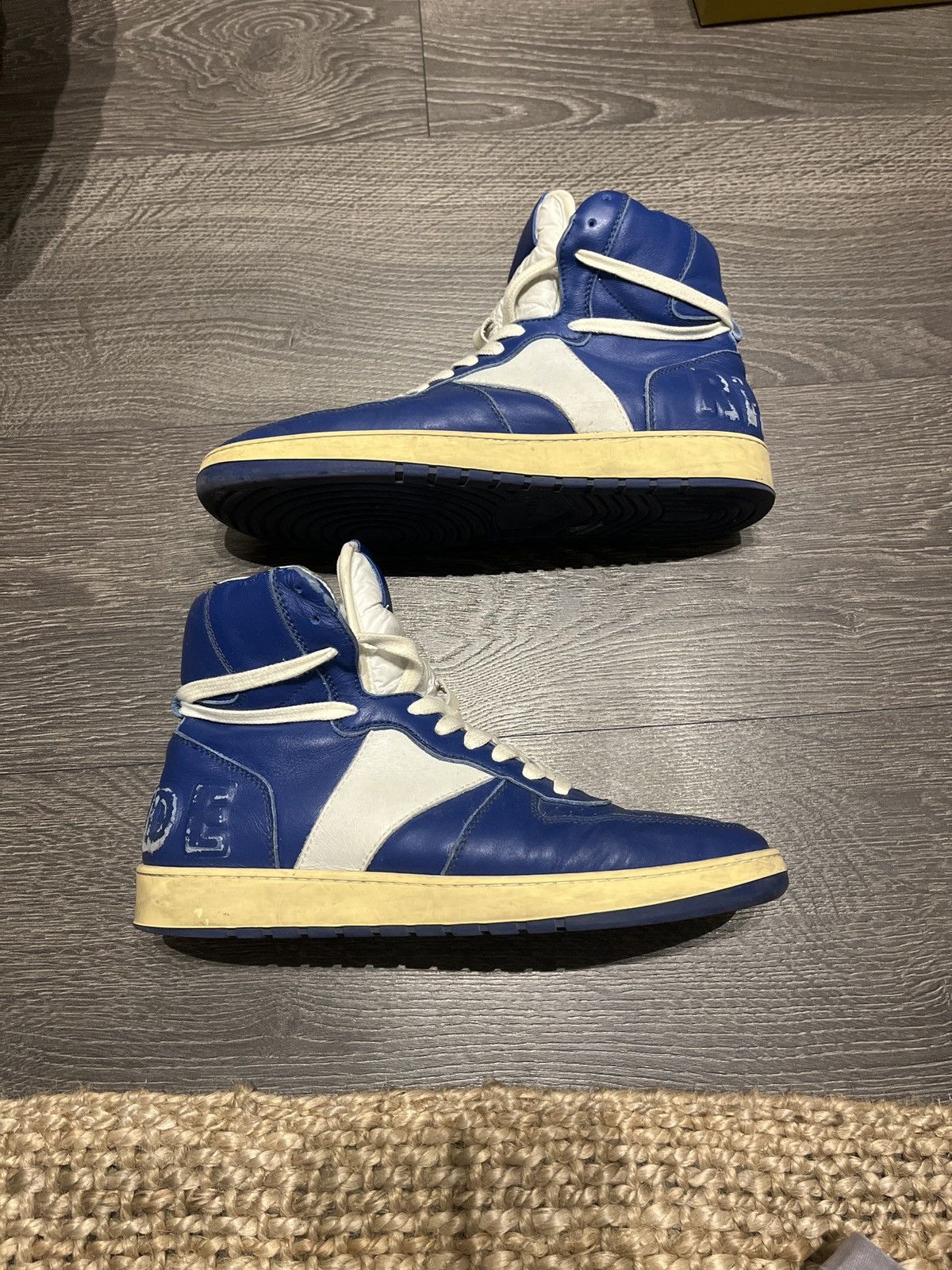 Rhude Rhude Rhecess SKY HI SSENSE EXCLUSIVE Size US 8 / EU 41 - 7 Thumbnail