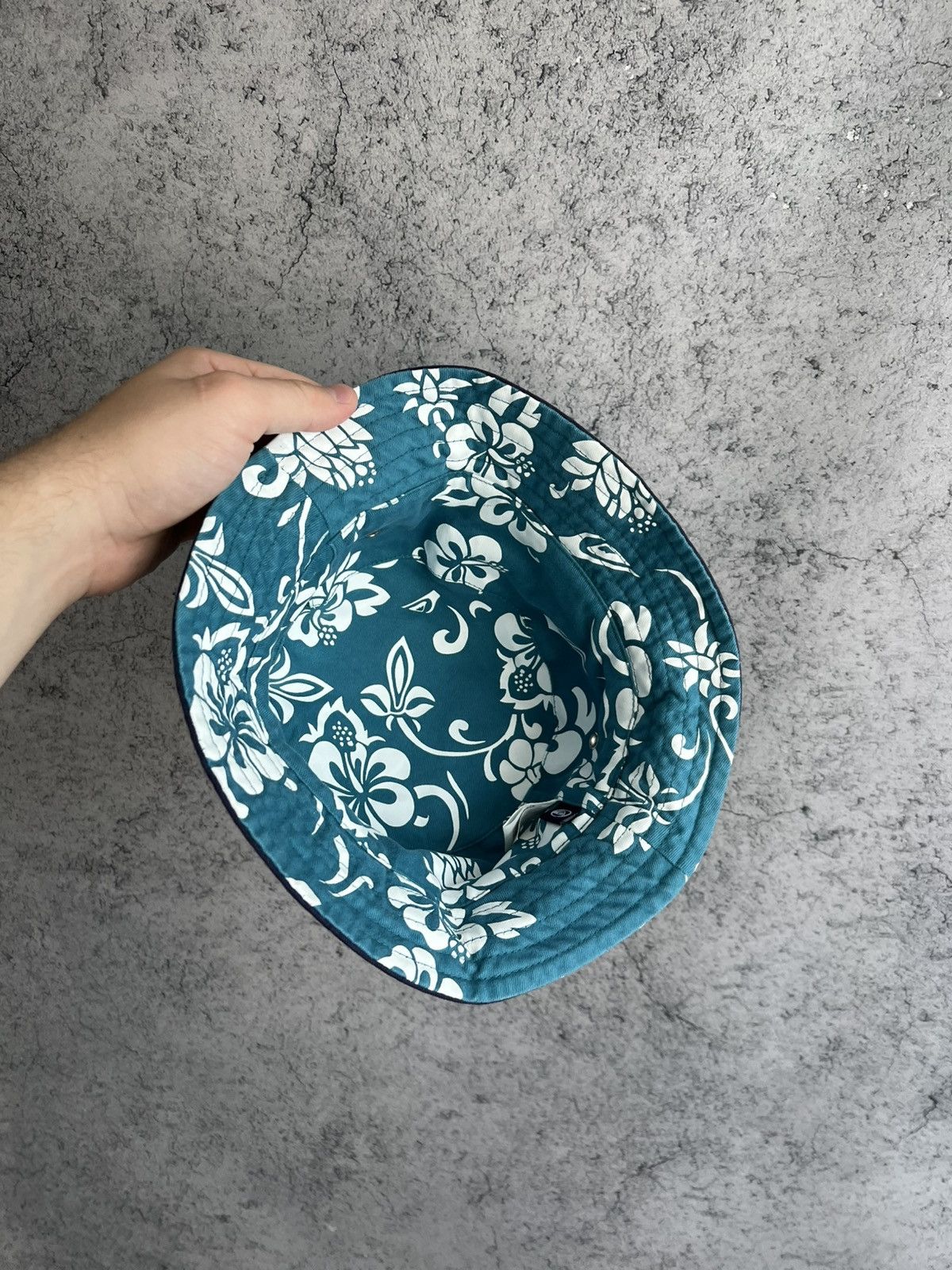 Quiksilver Vintage Quiksilver Bucket Hat Double Sided Y2K size Medium Size 38 - 13 Thumbnail