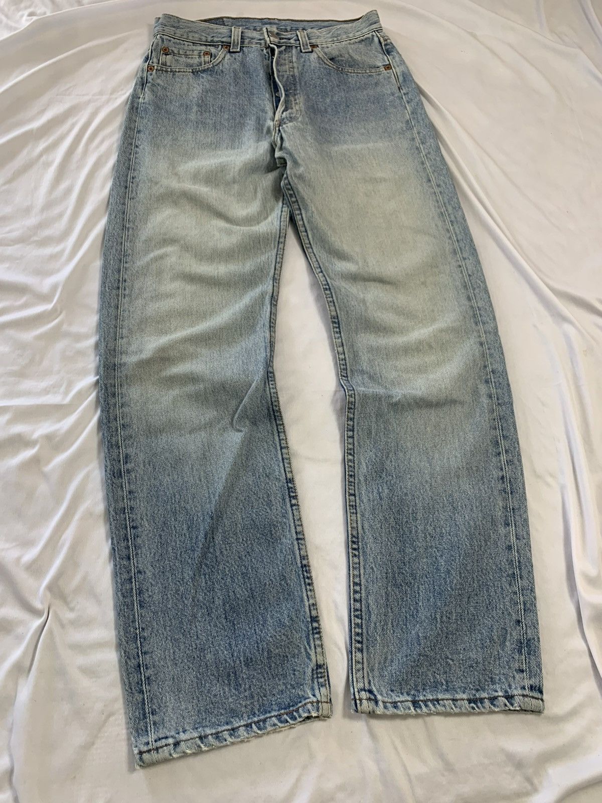 Levi's Vintage Clothing 90s levis 501 vintage jeans blue wash usa made Size US 28 / EU 44 - 5 Thumbnail