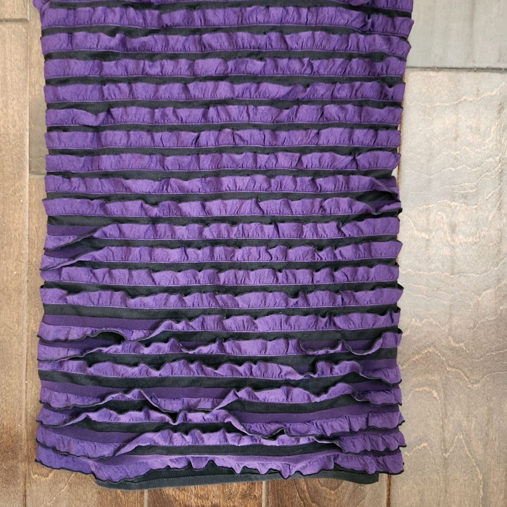 Vintage Max Studio Blouse Sleeveless Purple Ruffle Top Small Women's Pullover Casual, Travel, Party, Business Short Sleeve? Size S / US 4 / IT 40 - 3 Thumbnail