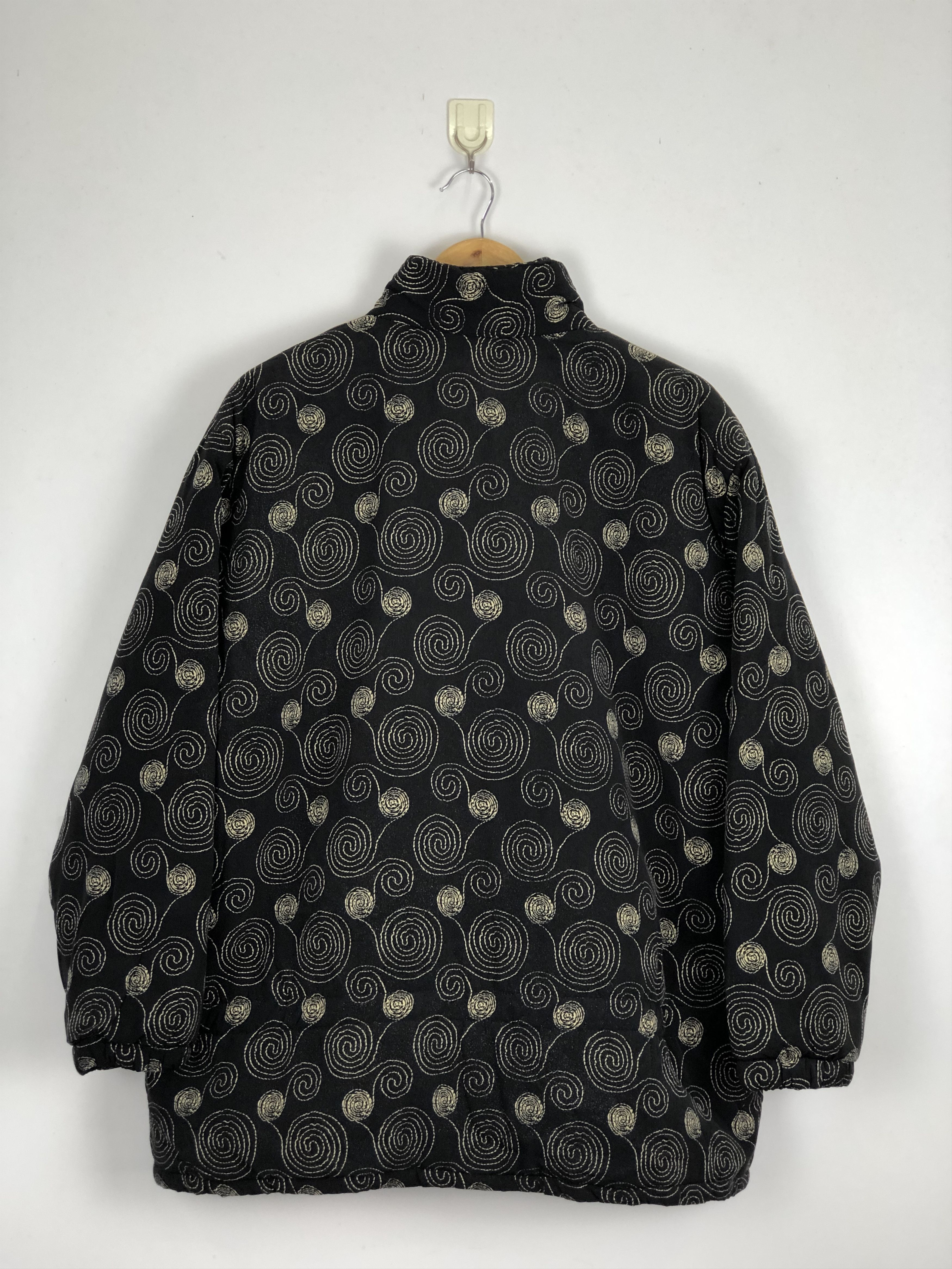 Japanese Brand Vintage Japanese Brand Pop Art Zipper Jacket J1708 Size US L / EU 52-54 / 3 - 3 Thumbnail