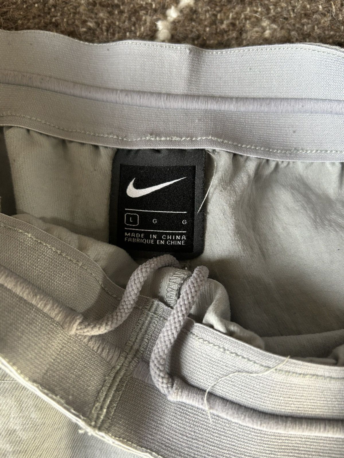 Nike Nike Woven Tech Sweat 2018 Size US 30 / EU 46 - 3 Thumbnail