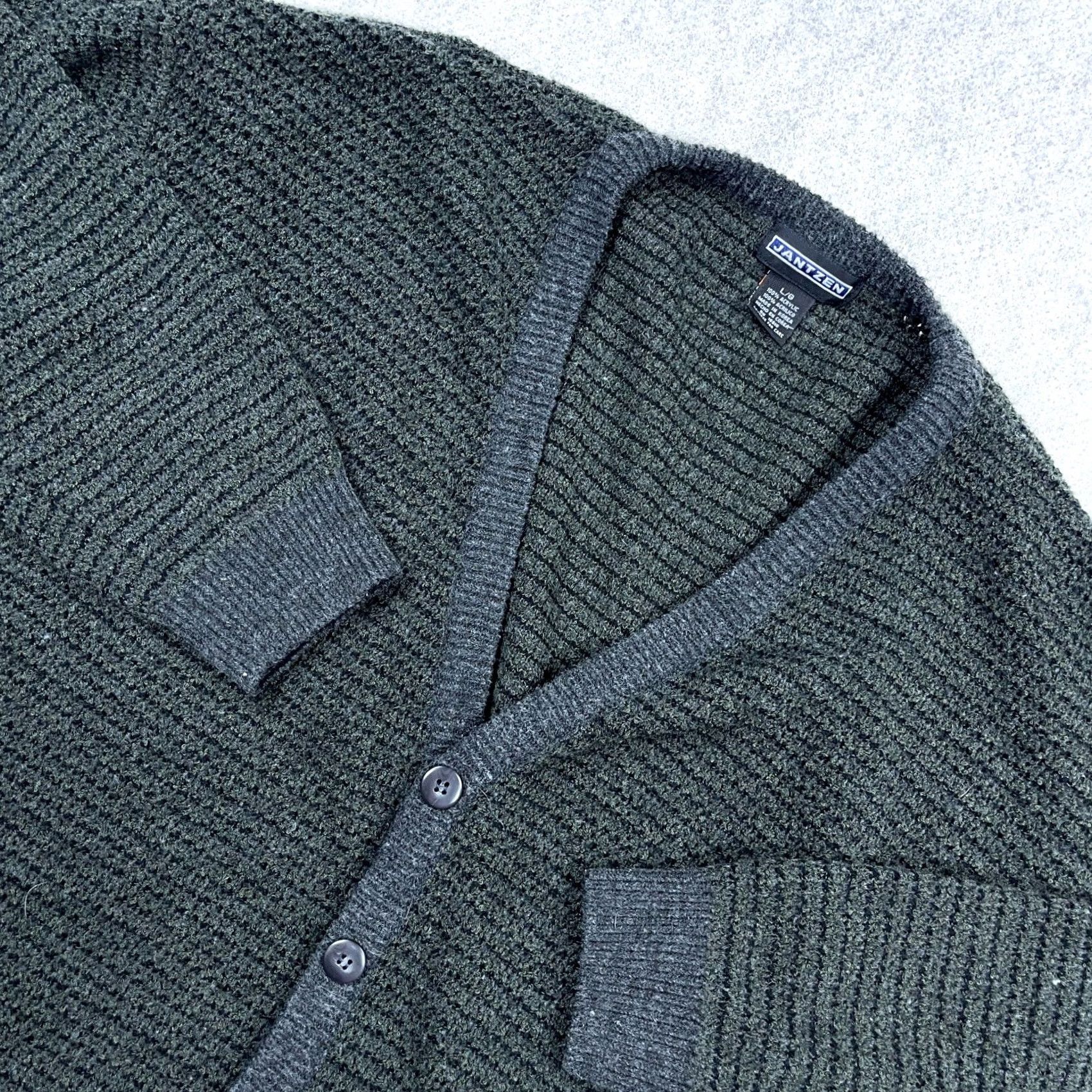 Jantzen VINTAGE Jantzen Cardigan Sweater Men XL Gray Green 90s Y2K Cosby Biggie Button Logo Knit Modern Geometric 90s Theme Mens Mens Size US XL / EU 56 / 4 - 2 Thumbnail