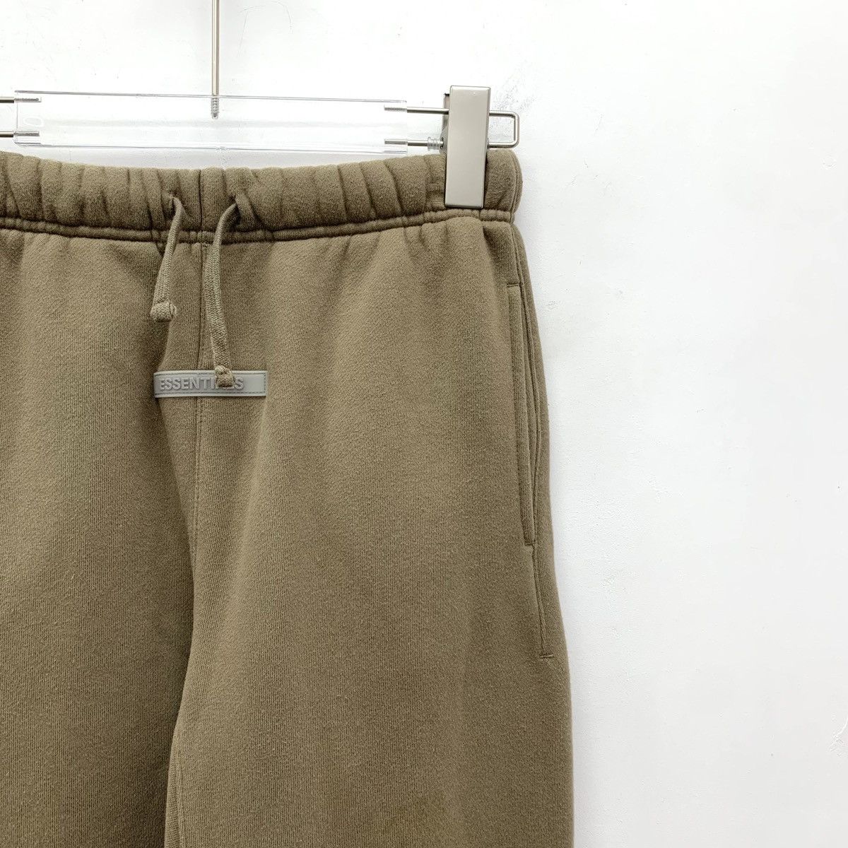 Essentials Essentials Brown Logo Elastic Waist Casual Sweatpants K26WX Size 28" / US 6 / IT 42 - 3 Thumbnail