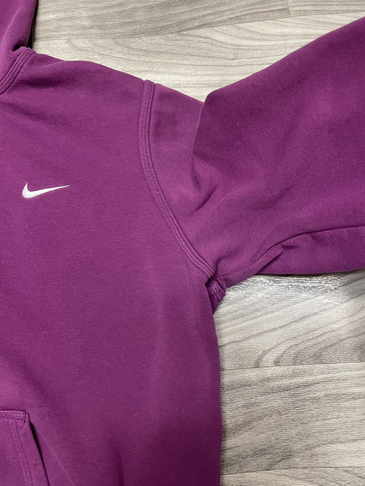 Nike Nike Mens XL Hoodie – Burgundy, Great Condition, Streetwear Size US XL / EU 56 / 4 - 4 Thumbnail