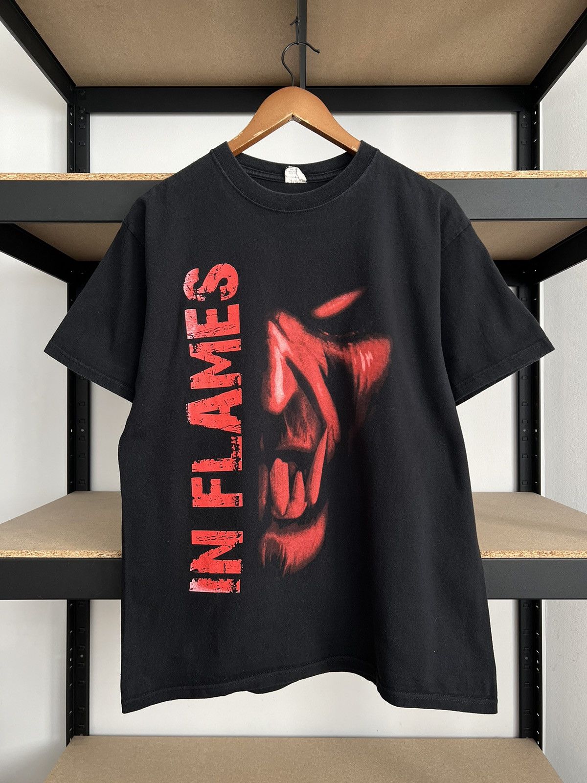 Band Tees Vintage 2000s In Flames Death Metal Band Black T-shirt Size US L / EU 52-54 / 3 - 2 Thumbnail