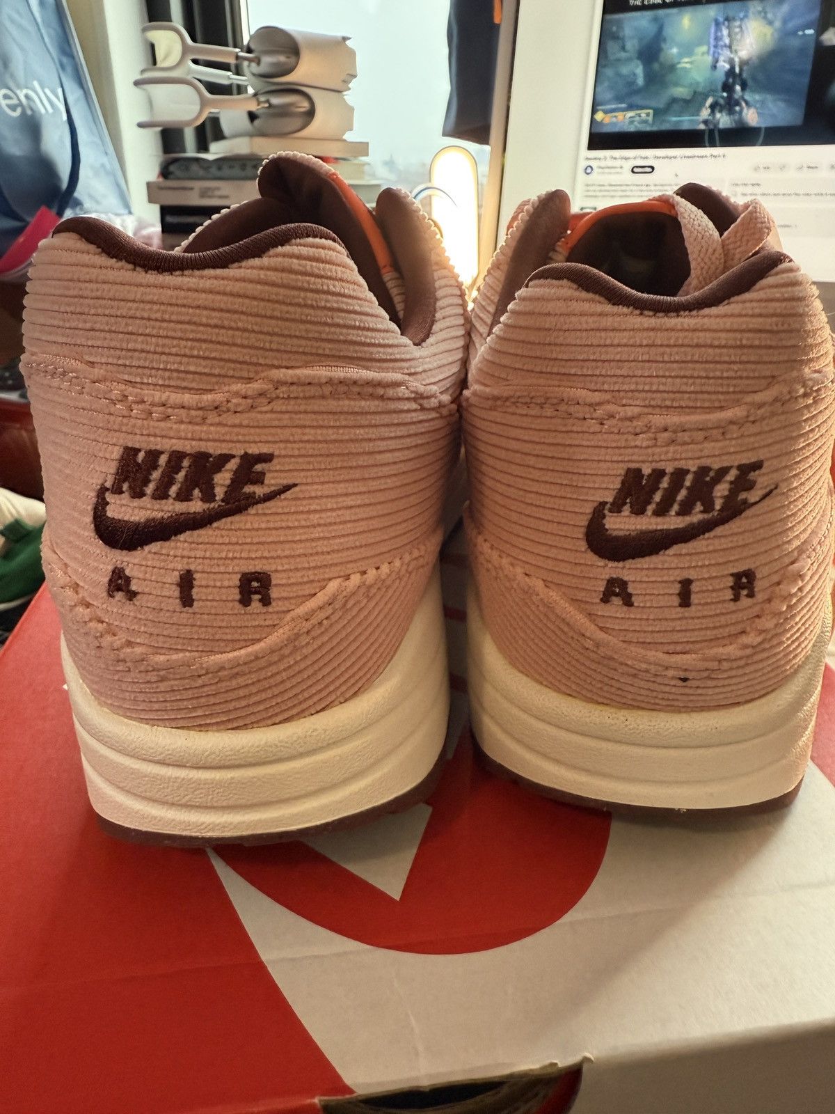 Nike NIKE AIR MAX 1 PRM Size US 12 / EU 45 - 1 Thumbnail