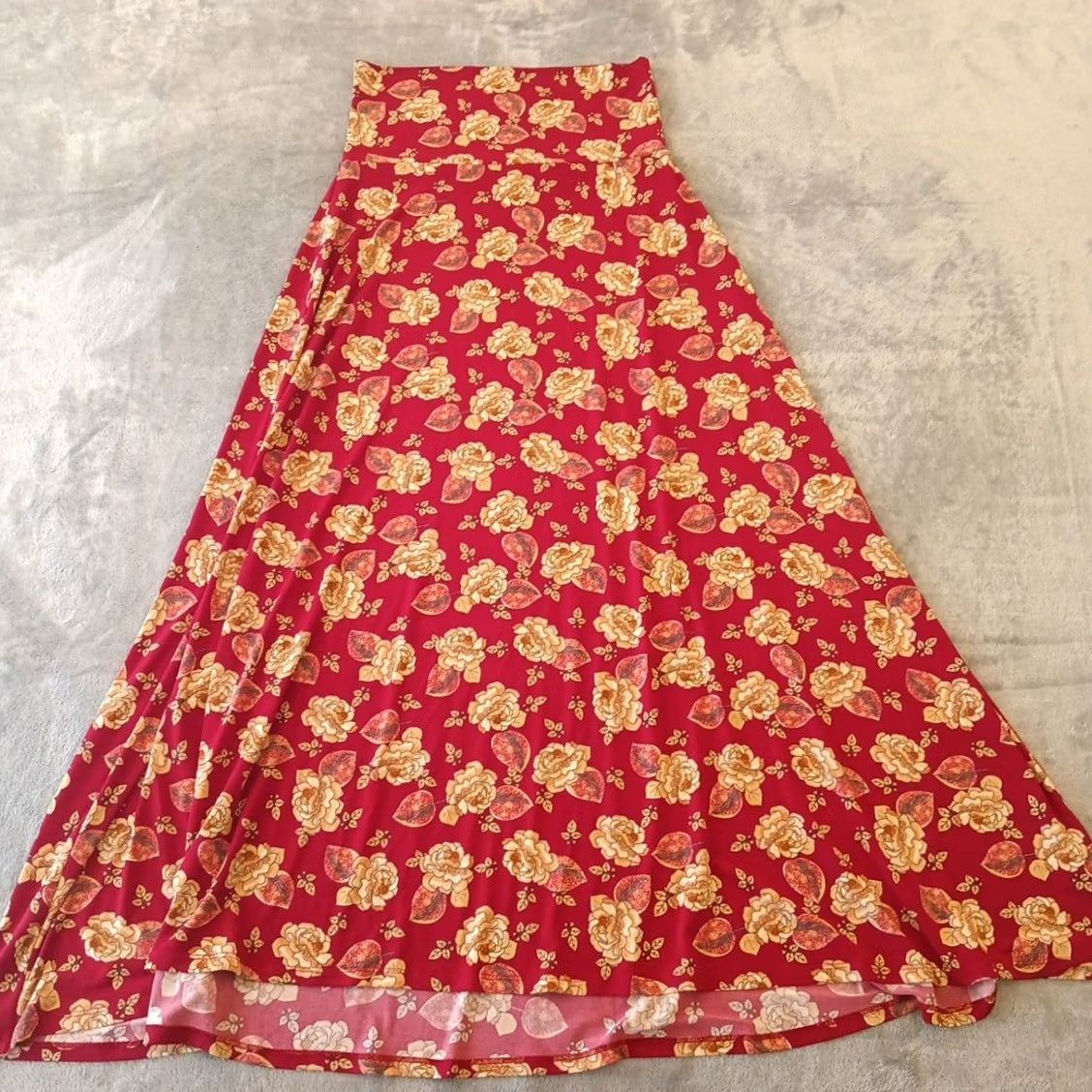 Vintage LuLaRoe Maxi Skirt S Red Floral Long Pull On Women Vintage No Size 28" / US 6 / IT 42 - 2 Thumbnail