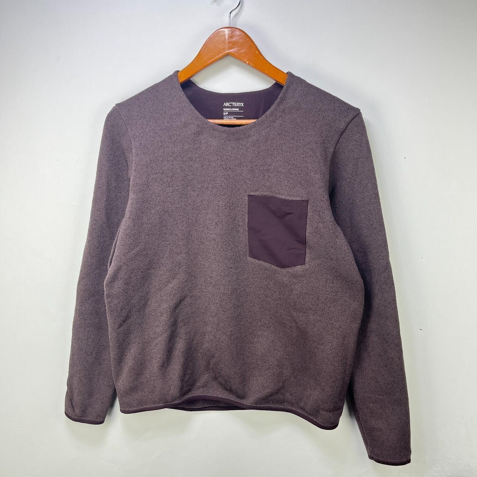 Arc'teryx Arc'teryx Sweater Womens Small Covert Crew Maroon Fleece Size S / US 4 / IT 40 - 1 Thumbnail