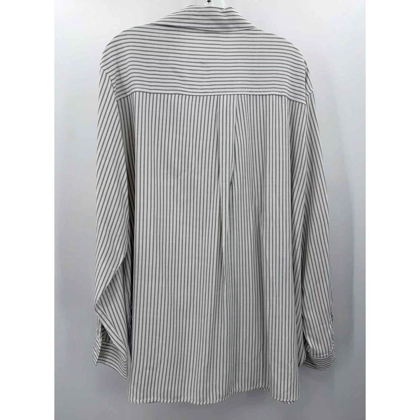 Vintage Max Studio Blouse Size XL White Stripe Long Sleeve Pre-Owned Size XL / US 12-14 / IT 48-50 - 3 Thumbnail