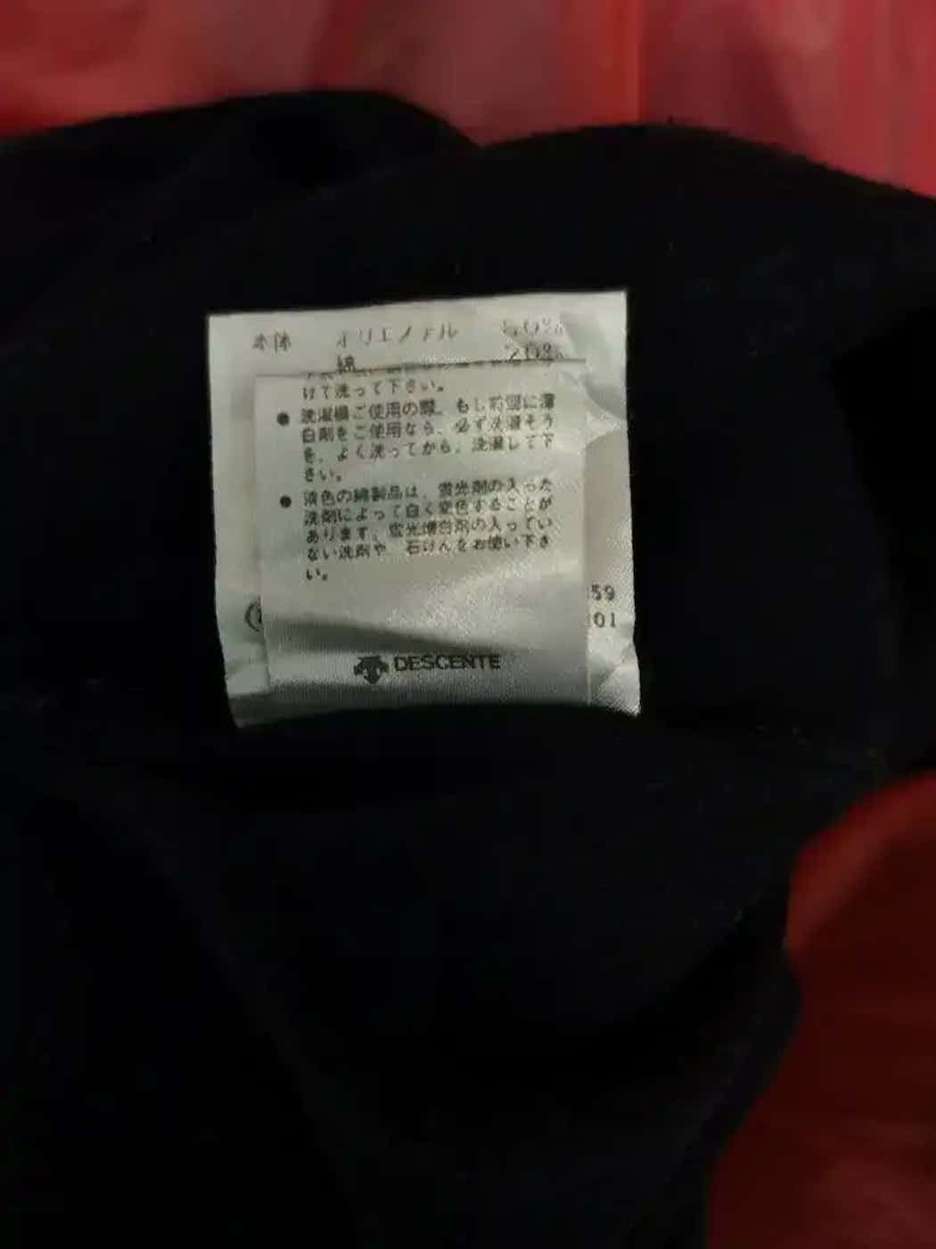 Descente Vintage Descente T-shirt Size US M / EU 48-50 / 2 - 3 Thumbnail