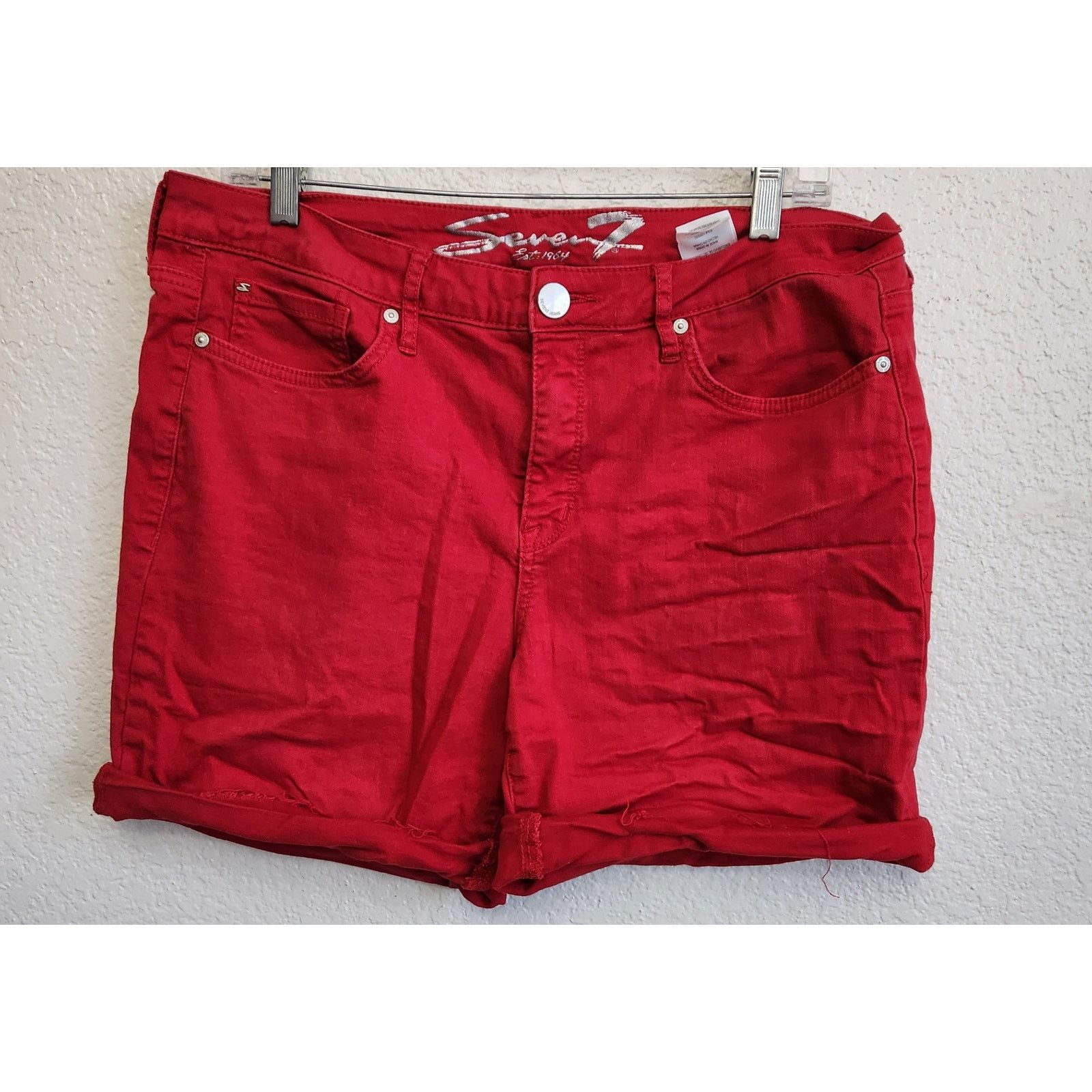 Other Seven 7 Red Frayed Rolled Hem Denim Short 14 Lightweight Size 36" / US 14 / IT 50 - 1 Thumbnail