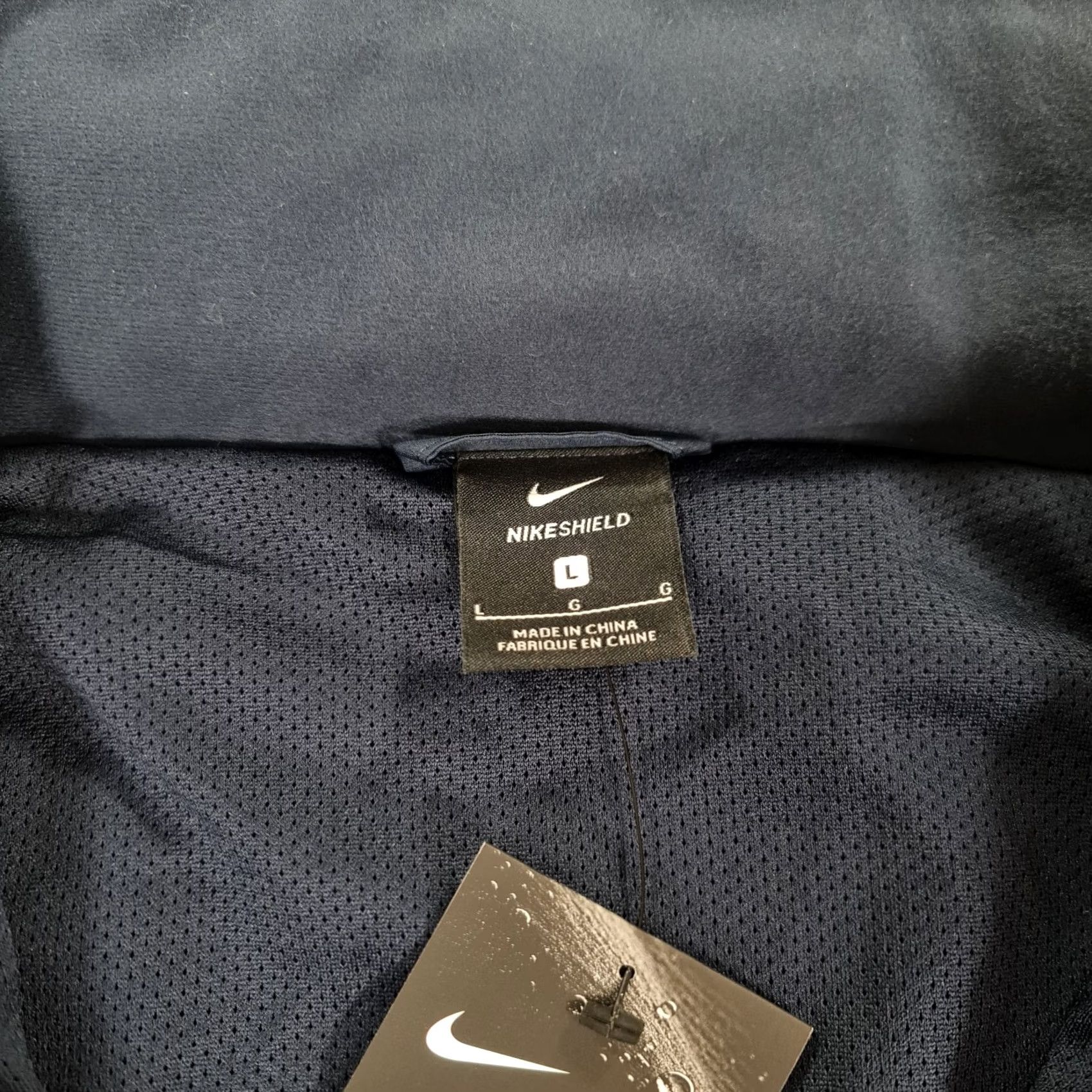 Nike Nike Chelsea FC Mens Jacket Blue Large Academy 18 Rain Shield 893796 451 Size US L / EU 52-54 / 3 - 3 Thumbnail