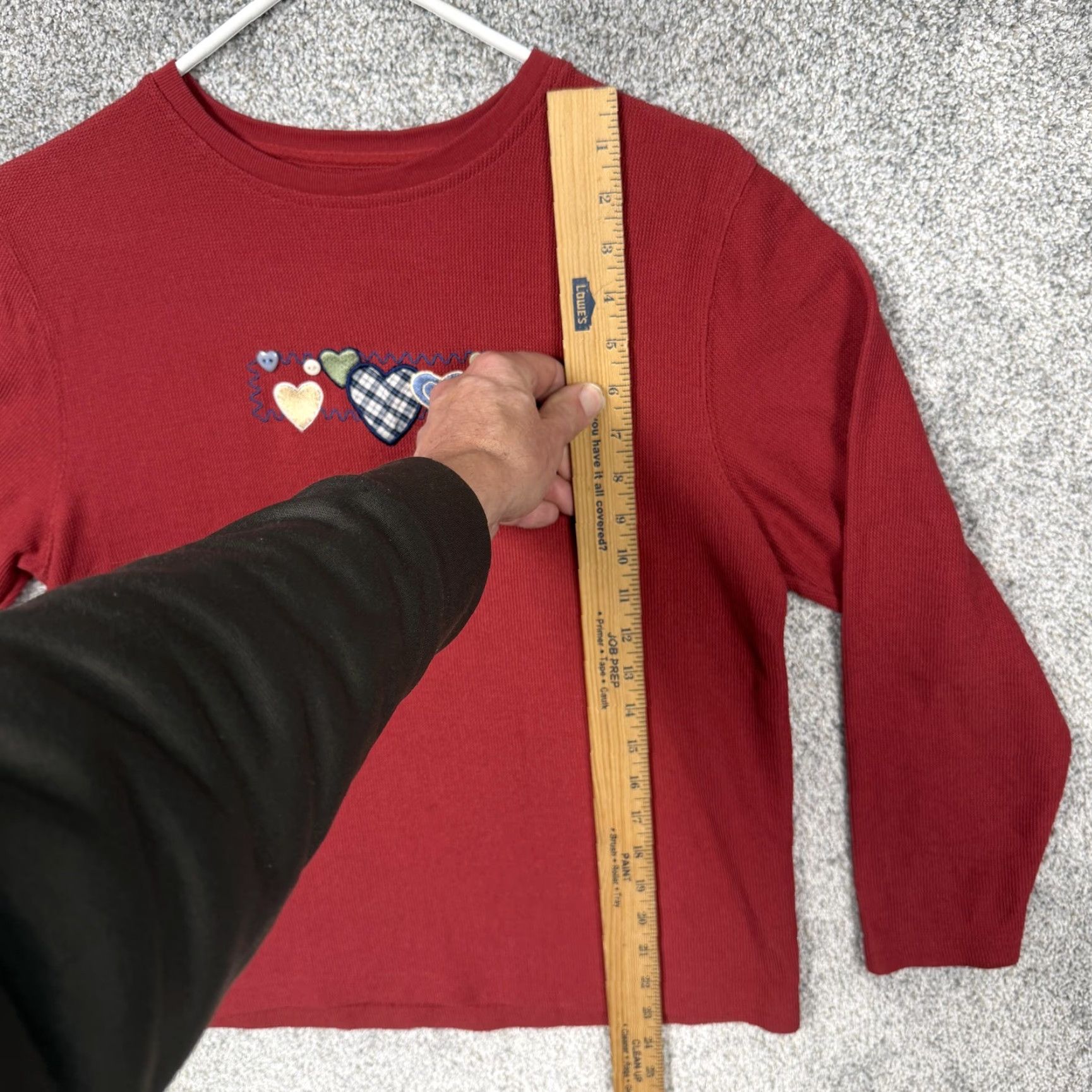 Vintage VINTAGE Christopher & Banks T-Shirt Womens S Red Heart Embroidered Valentine Crew Neck Long Sleeve Knit Top Size S / US 4 / IT 40 - 2 Thumbnail