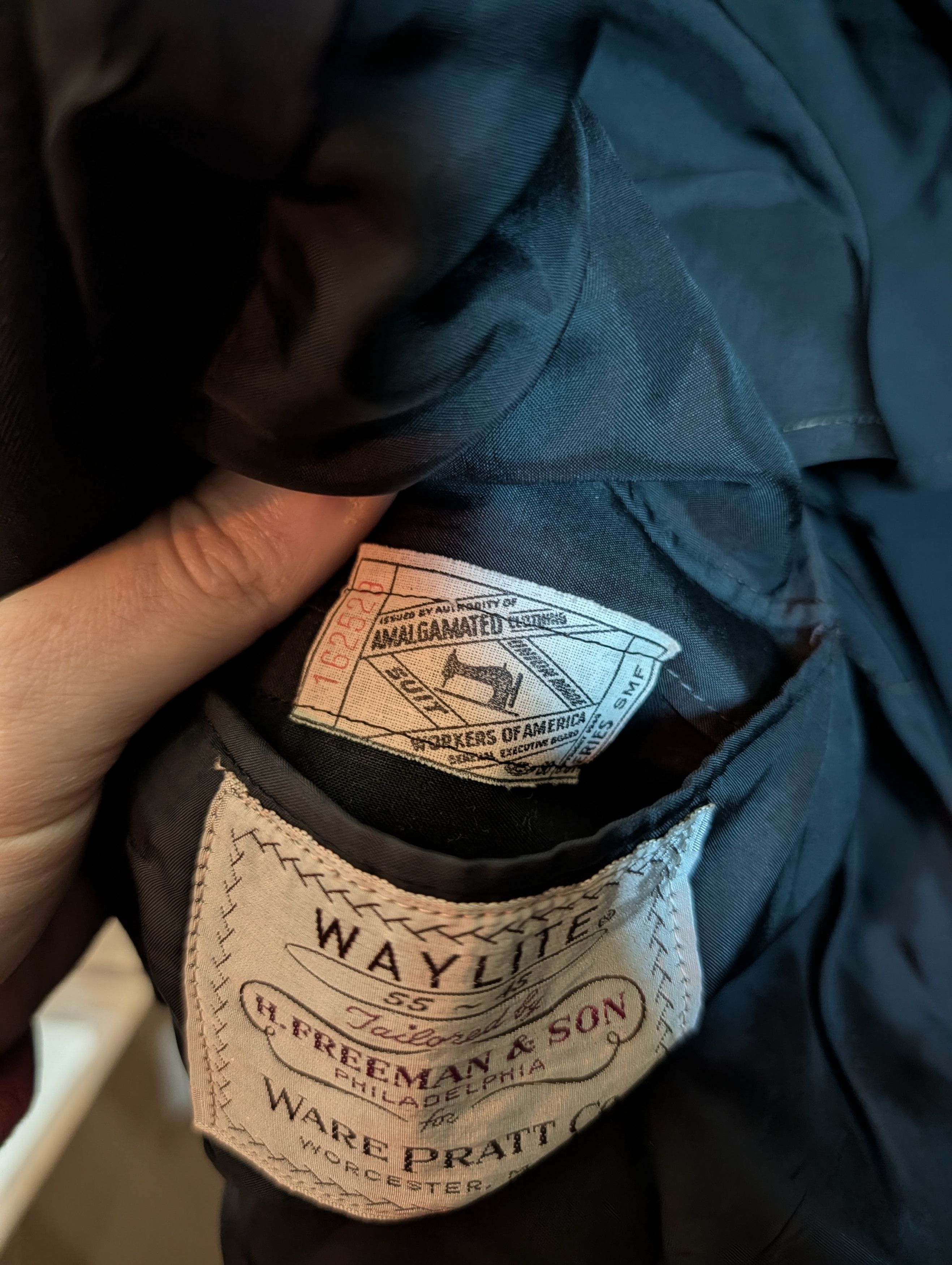 Freeman H FREEMAN & SON vtg black Naturalaire Waylite 45-55 jacket Size 42R - 12 Thumbnail