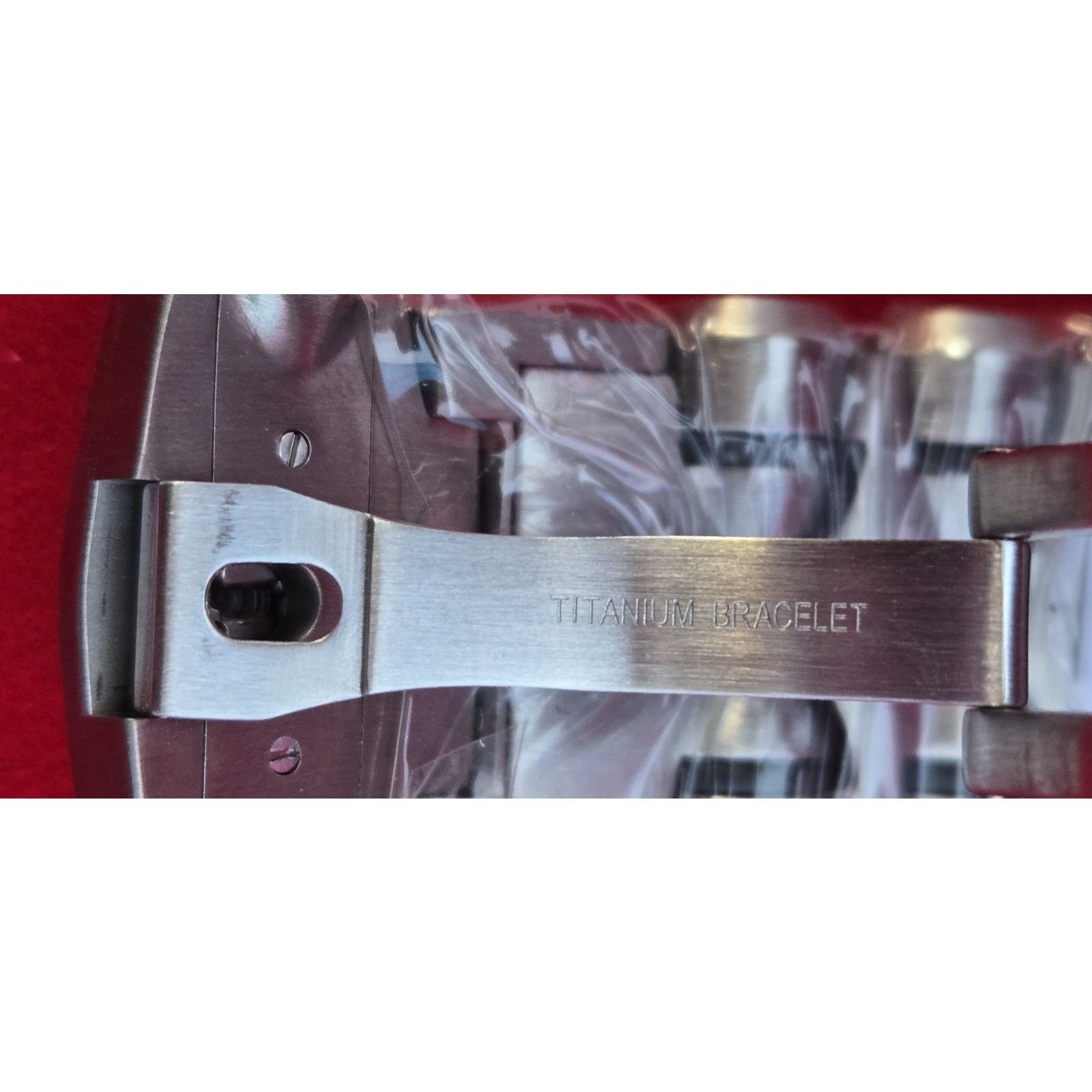 Oakley NEW Oakley Minute Machine Titanium Square Watch Chronograph Size 30 - 10 Thumbnail