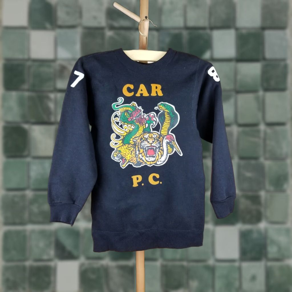 Vintage VINTAGE Unbranded Sweatshirt SHIRT Navy Cotton 60's FRUIT THE LOOM SCHERZO CLUB TIGER DRAGON Cross Shoulder 22 INCH 25 INCH SZ S Mens Size US S / EU 44-46 / 1 - 1 Thumbnail