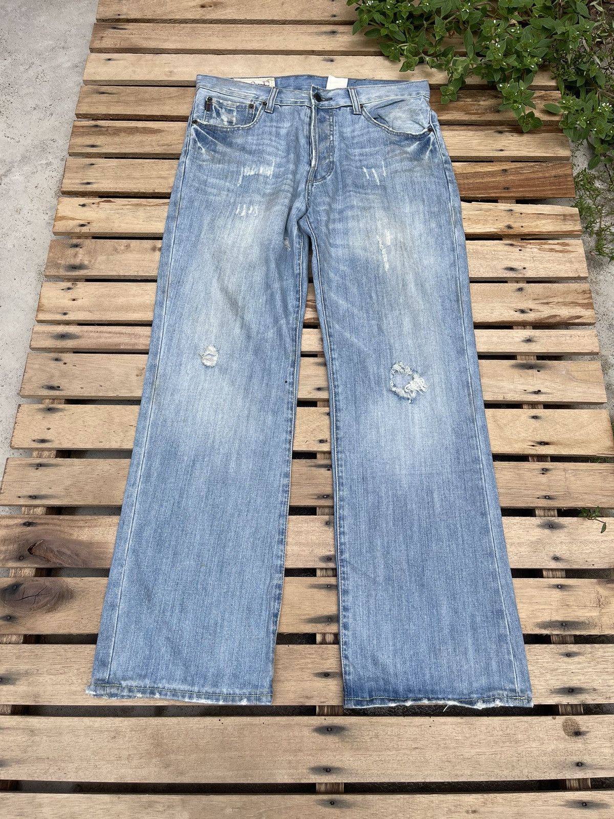 Abercrombie & Fitch × Japanese Brand × Vintage Y2K Abercrombie & Fitch Distressed Denim Jeans Light Wash Size US 32 / EU 48 - 1 Thumbnail