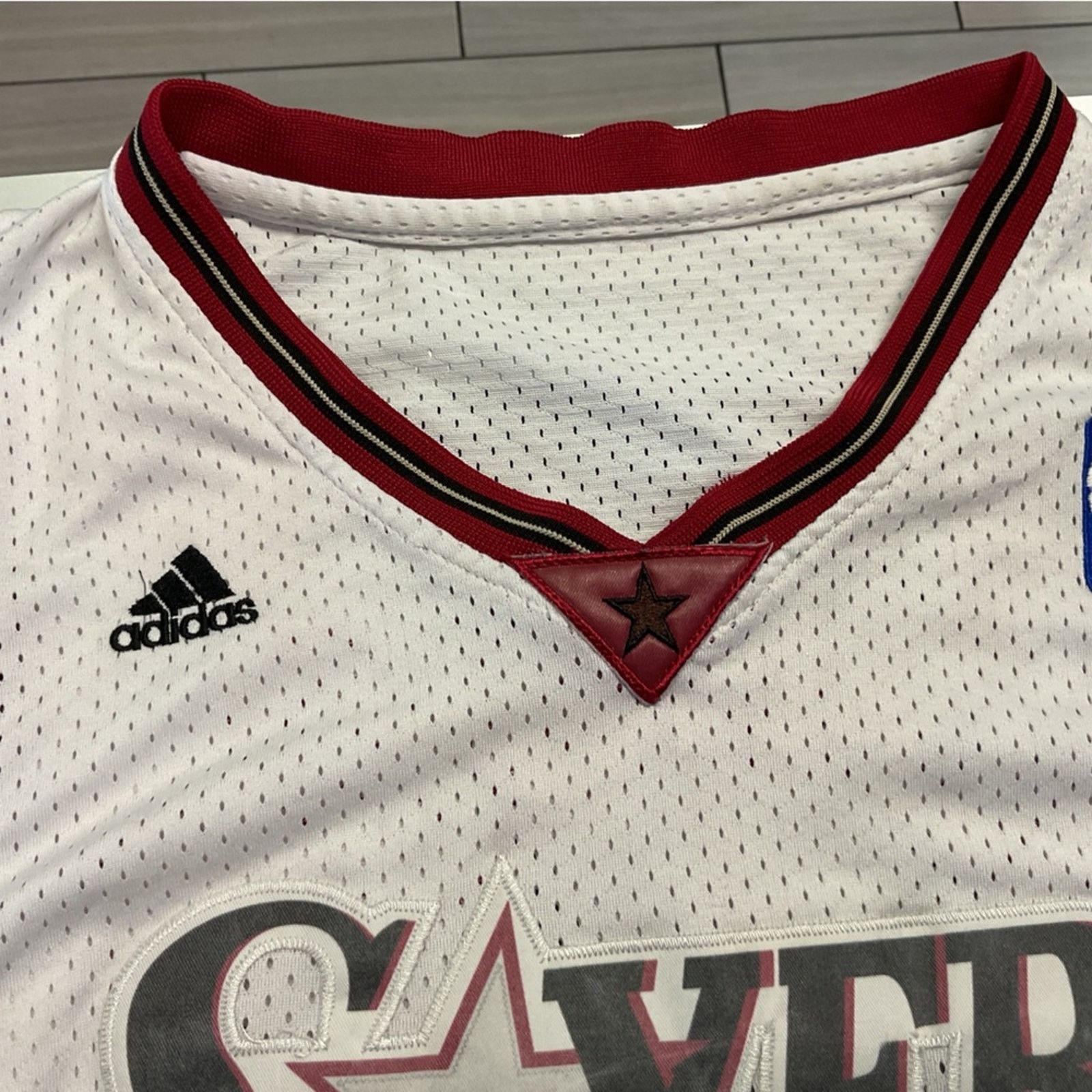 Adidas Adidas Allen Iverson Philadelphia 76ers #3 Y2K Jersey Size US S / EU 44-46 / 1 - 7 Thumbnail