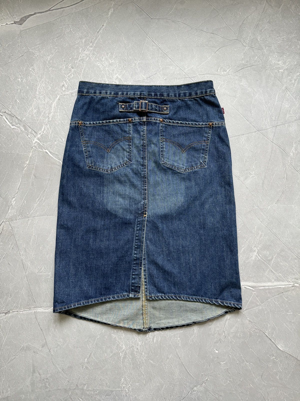 Levi's Vintage Clothing Vintage Levis Back Buckle Denim Midi Skirt Size 30" / US 8 / IT 44 - 3 Thumbnail
