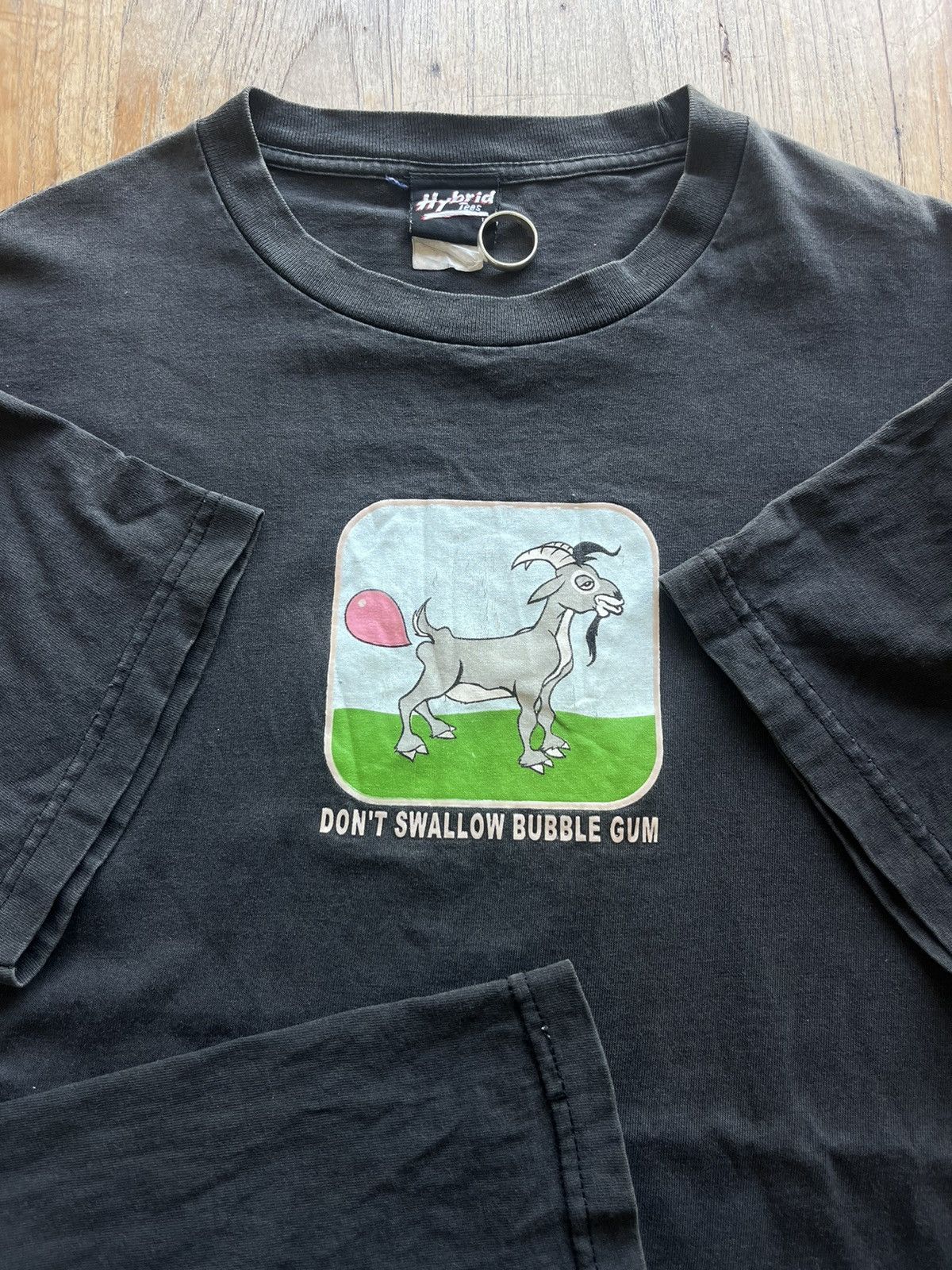Other Hybrid Don’t Swallow Bubble Gum Funny Tshirt Size US L / EU 52-54 / 3 - 6 Thumbnail