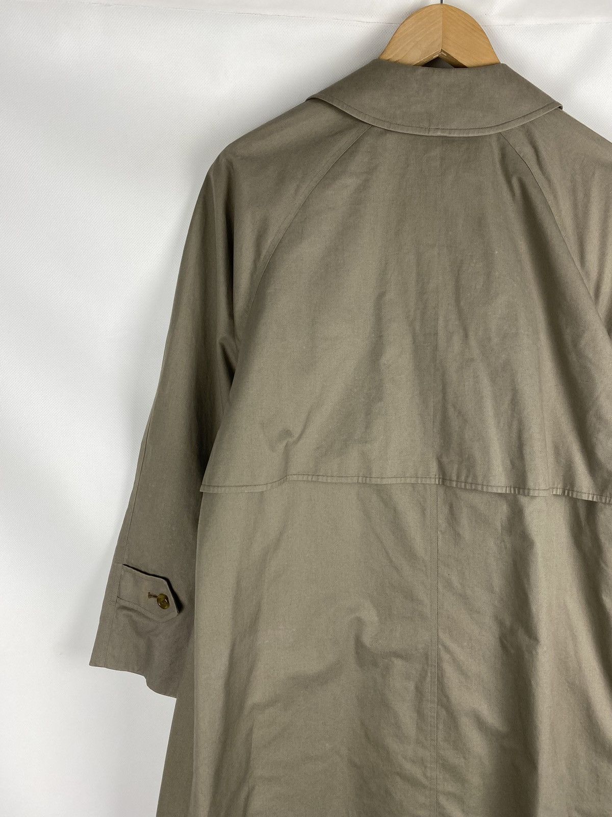 Burberry Burberrys vintage ladies single breasted belted trench coat Size M / US 6-8 / IT 42-44 - 17 Thumbnail