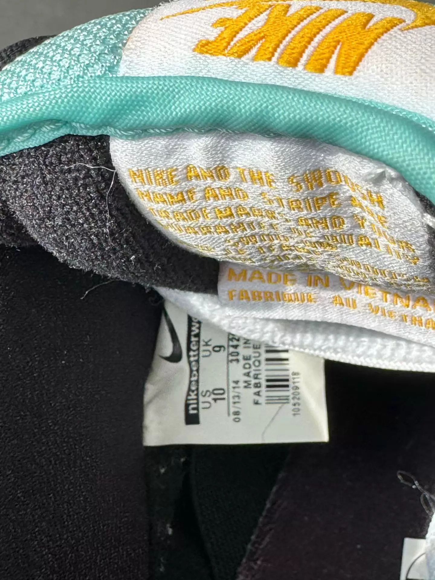 Nike Nike Dunk SB Gulf 2014 44 Worn Once 99 New Size US 10 / EU 43 - 8 Thumbnail